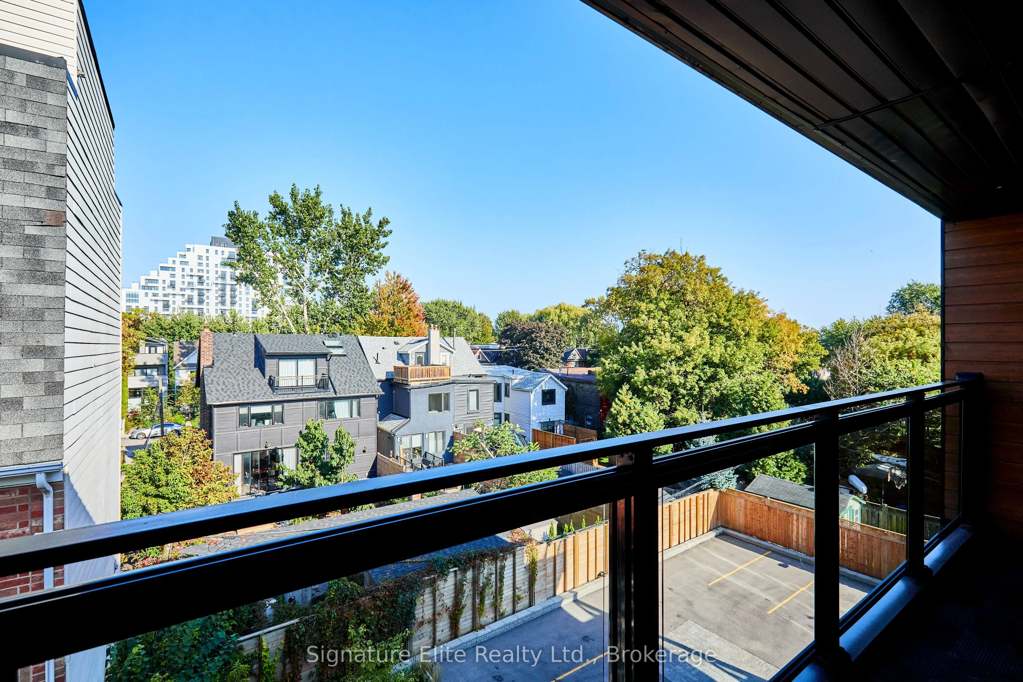45 Connaught Avenue, #404