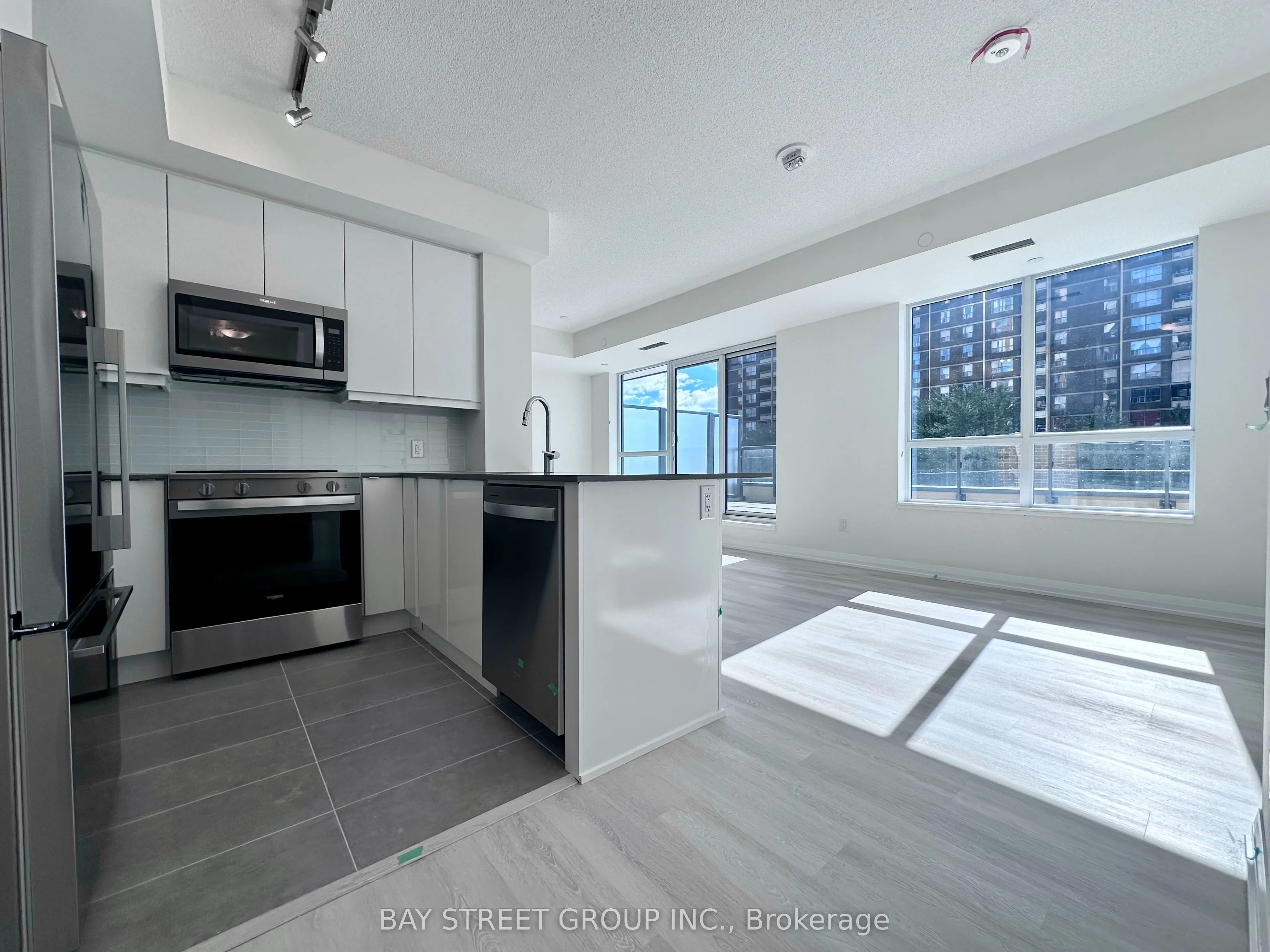 3260 Sheppard Avenue E, #510