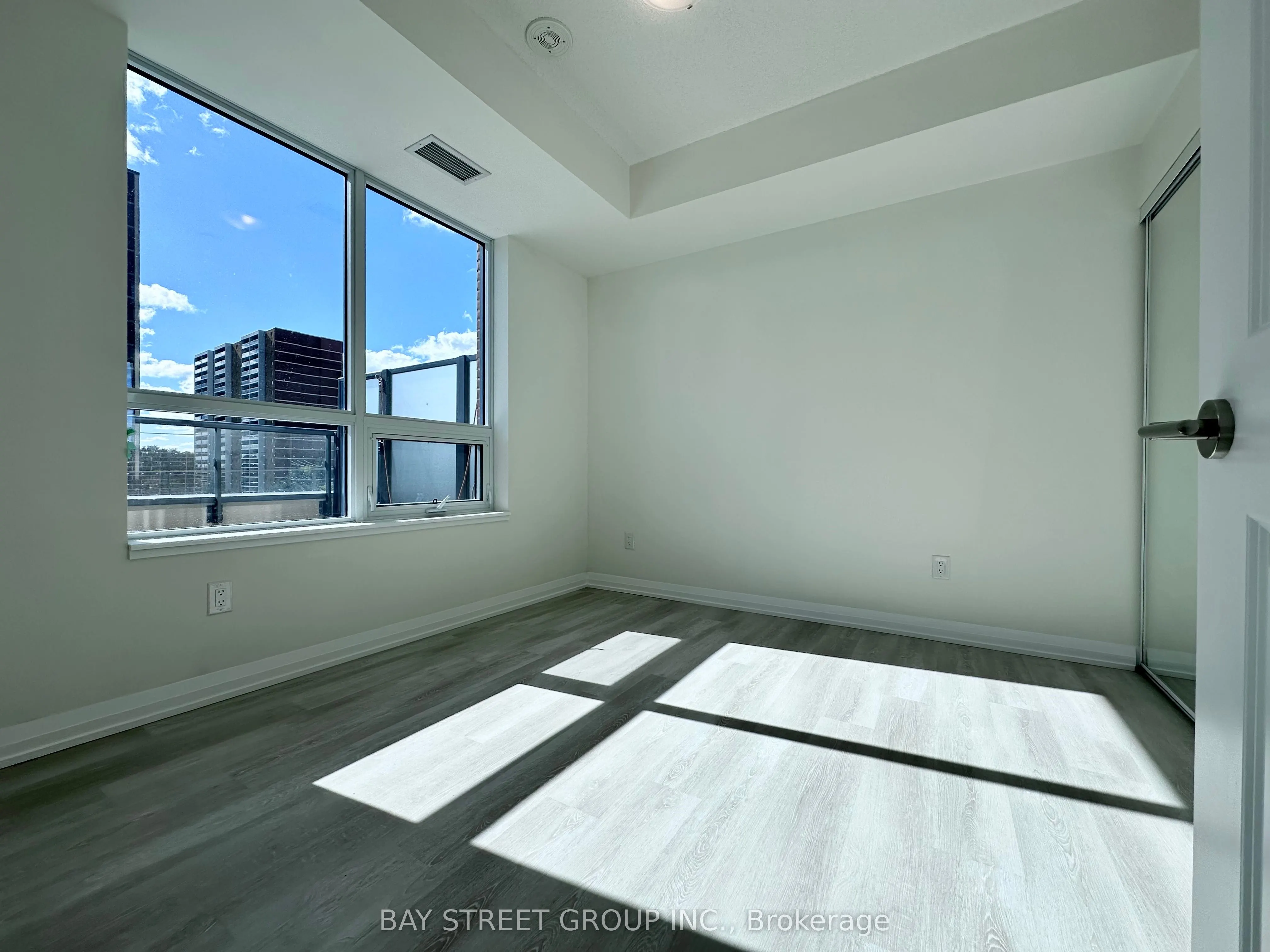 3260 Sheppard Avenue E, #510