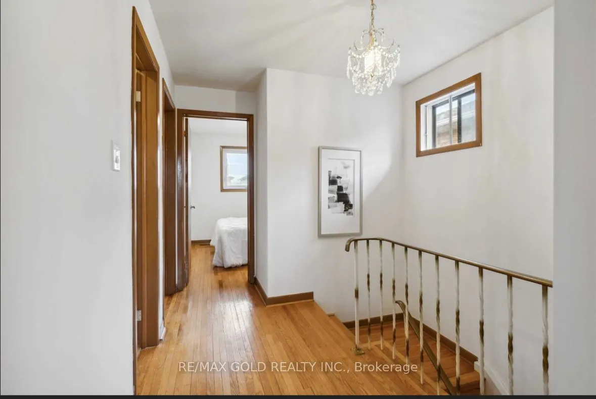 39 Magnolia Avenue