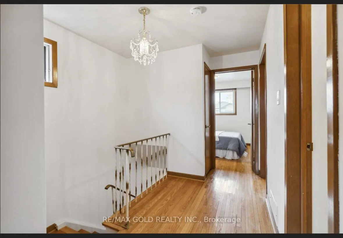39 Magnolia Avenue