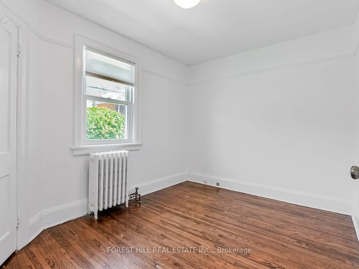 27 SCARBORO BEACH Boulevard E, #MAIN