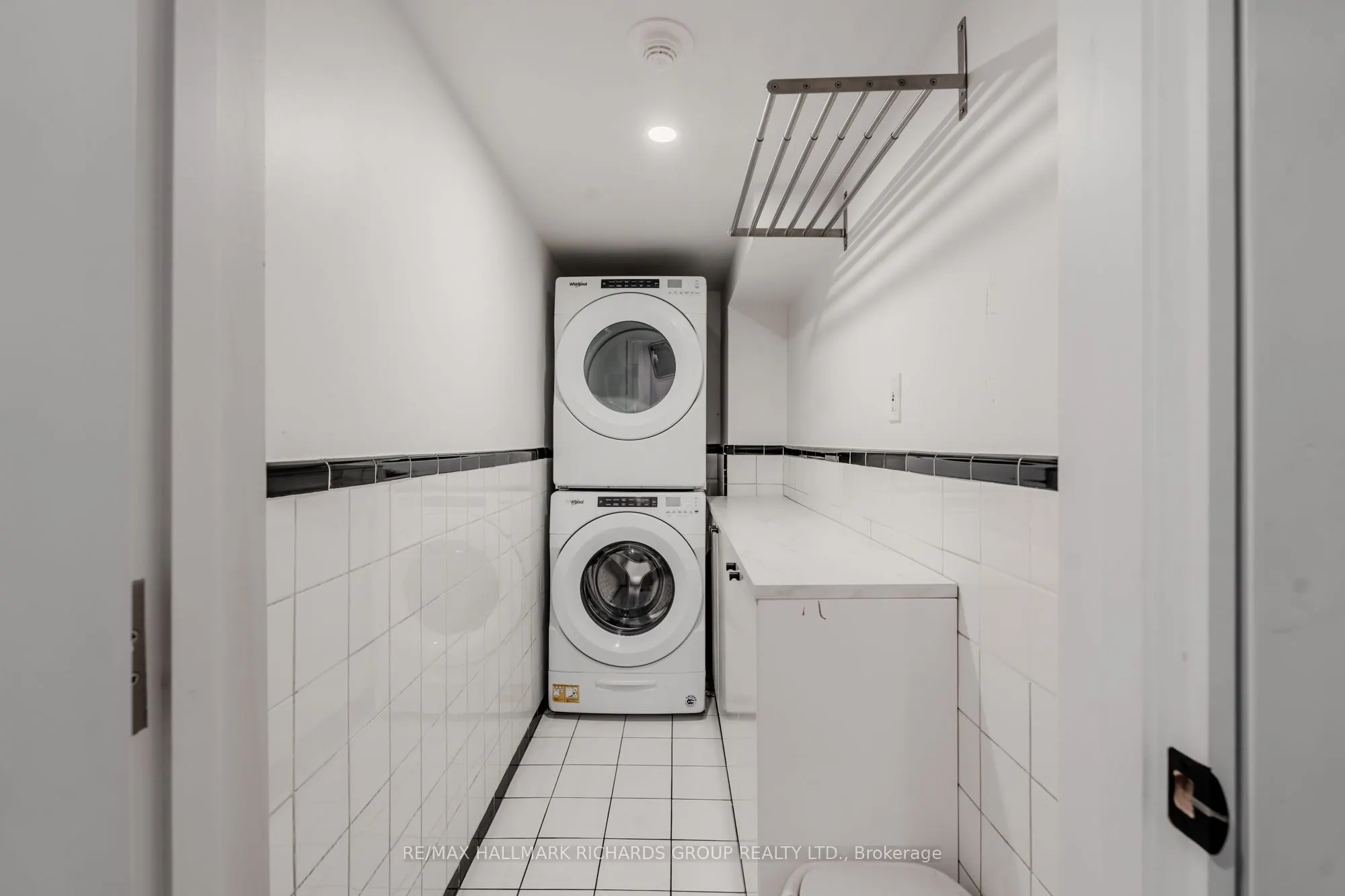 584 Jones Avenue, #3