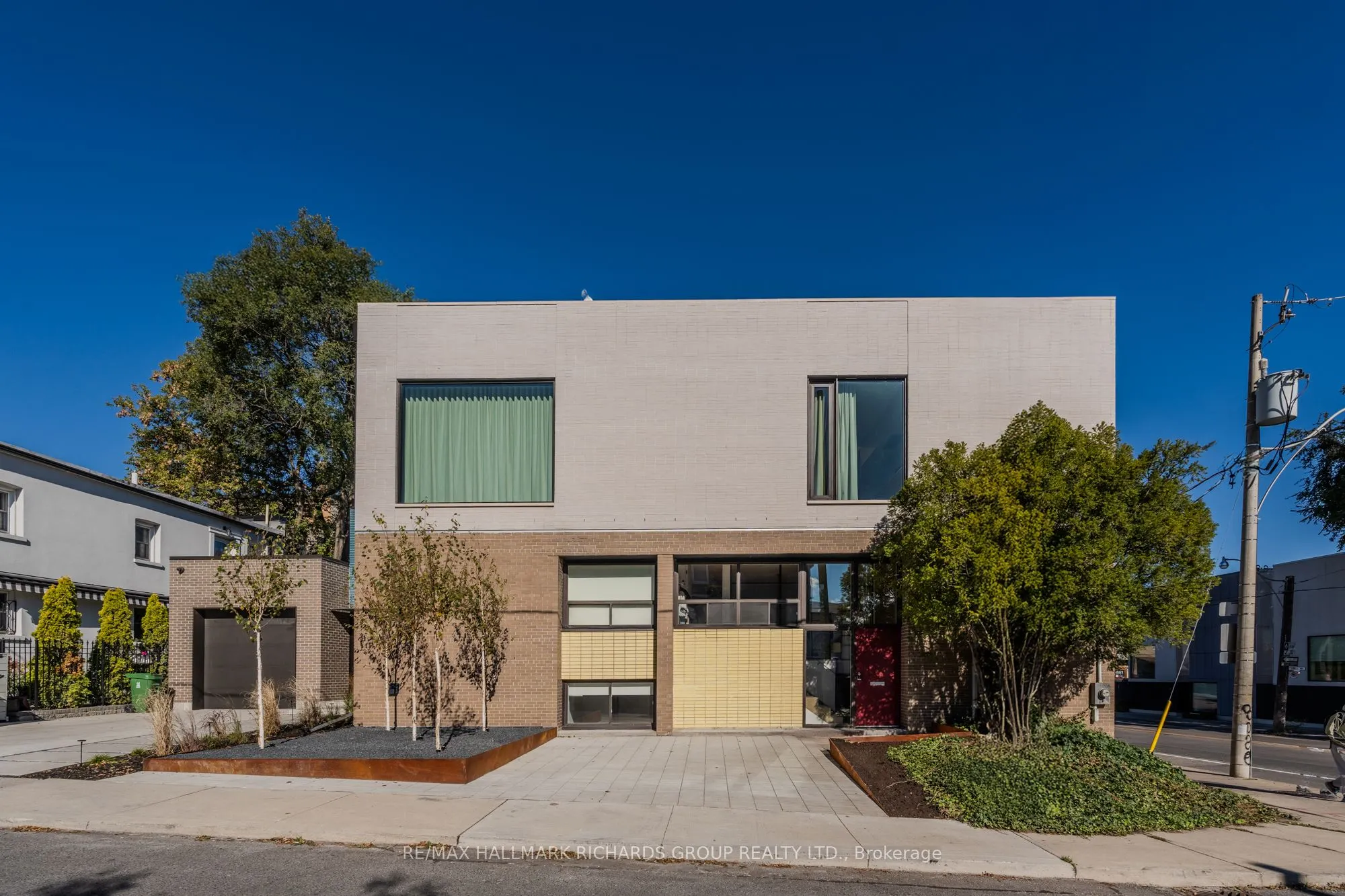 584 Jones Avenue, #4