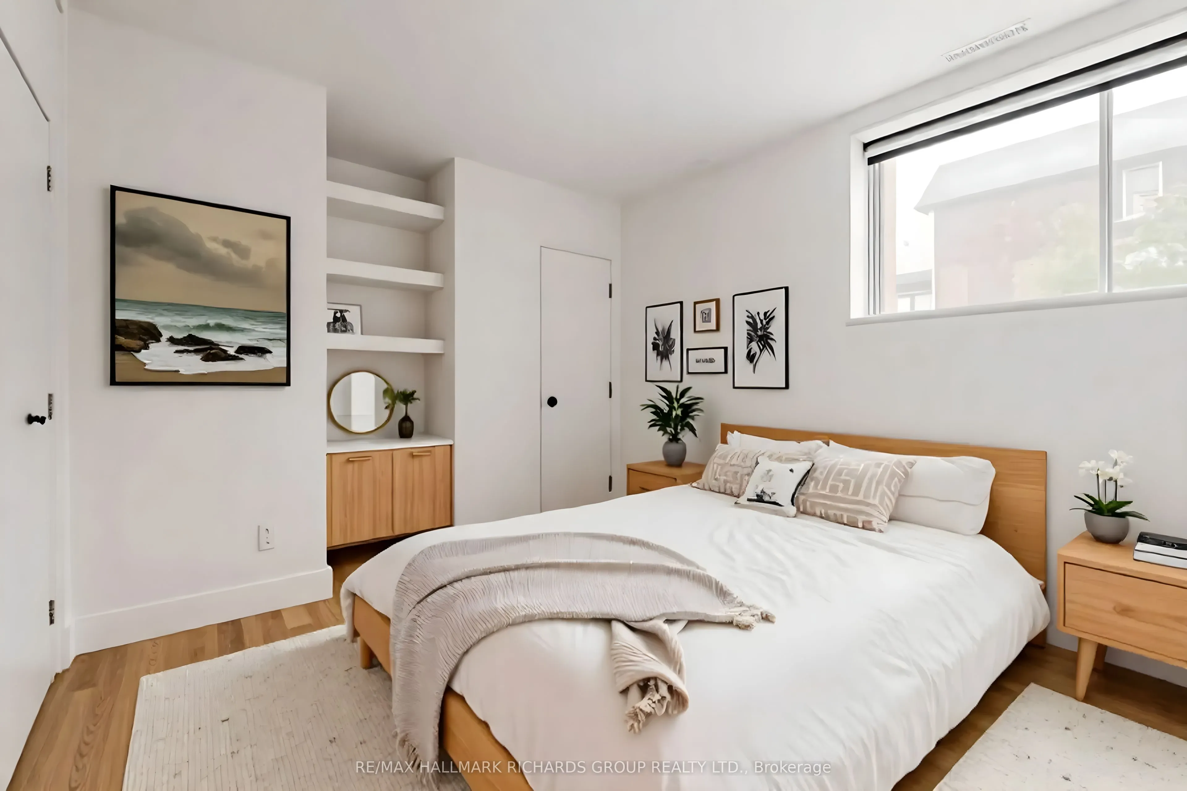 584 Jones Avenue, #4