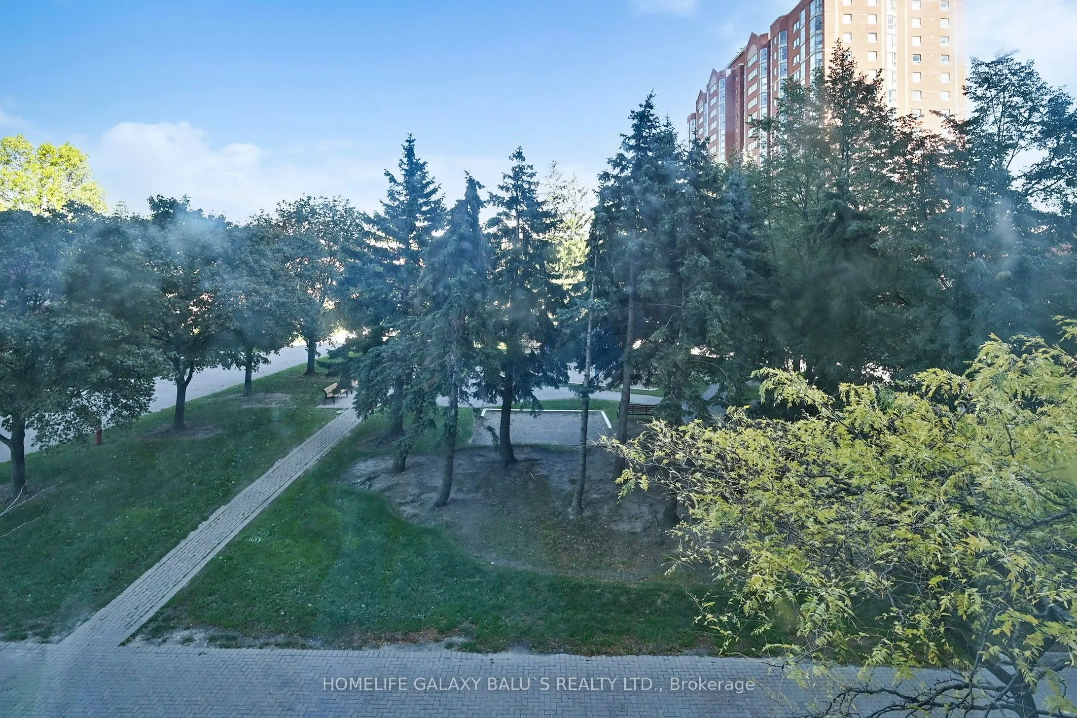 2460 Eglinton Avenue E, #307
