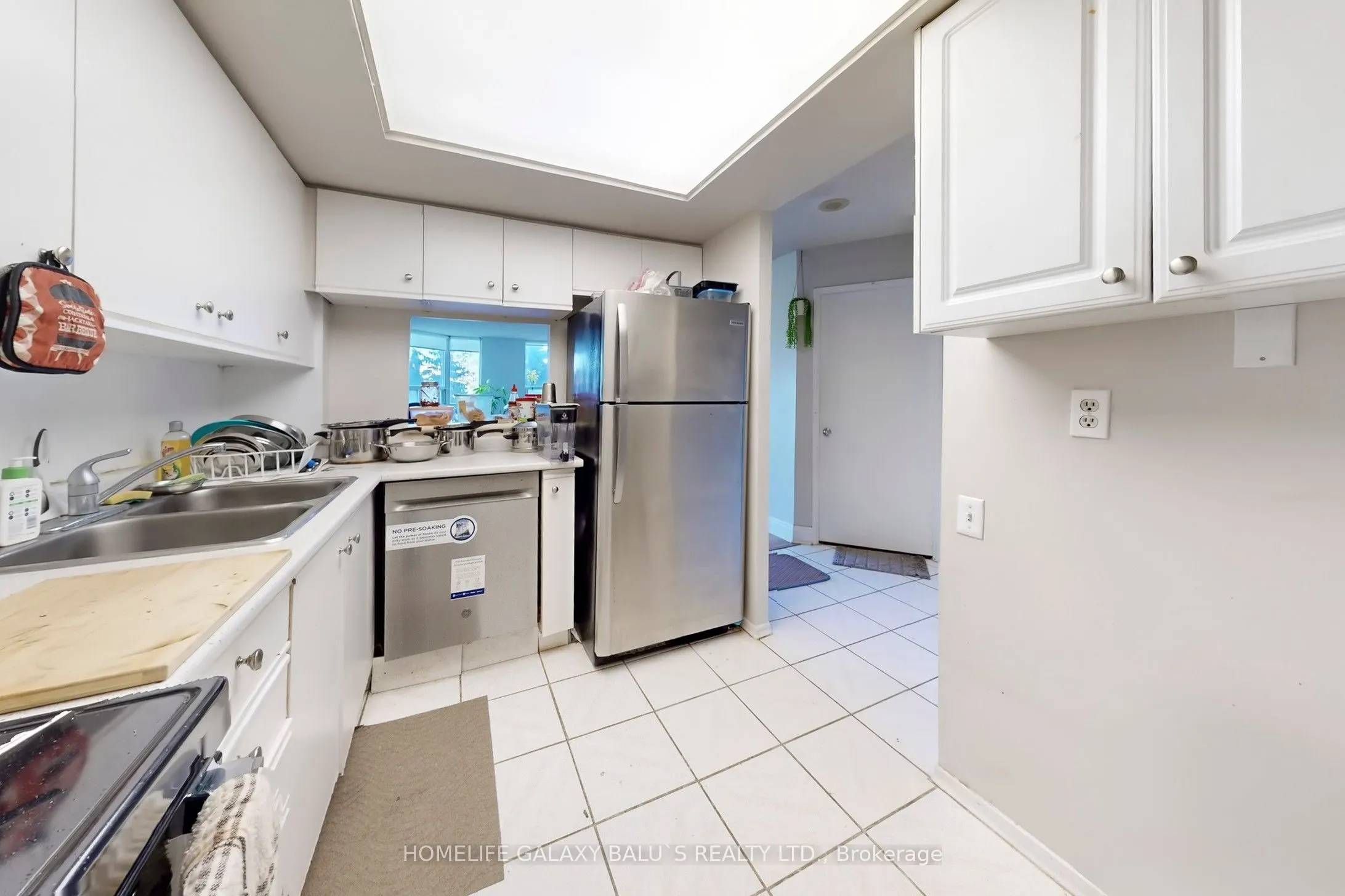 2460 Eglinton Avenue E, #307