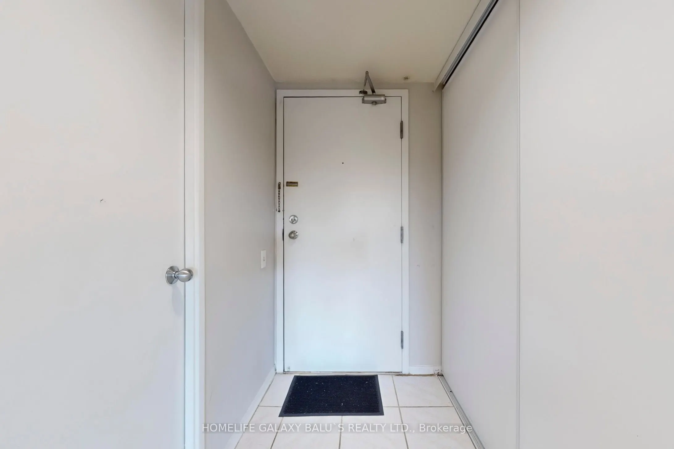 2460 Eglinton Avenue E, #307
