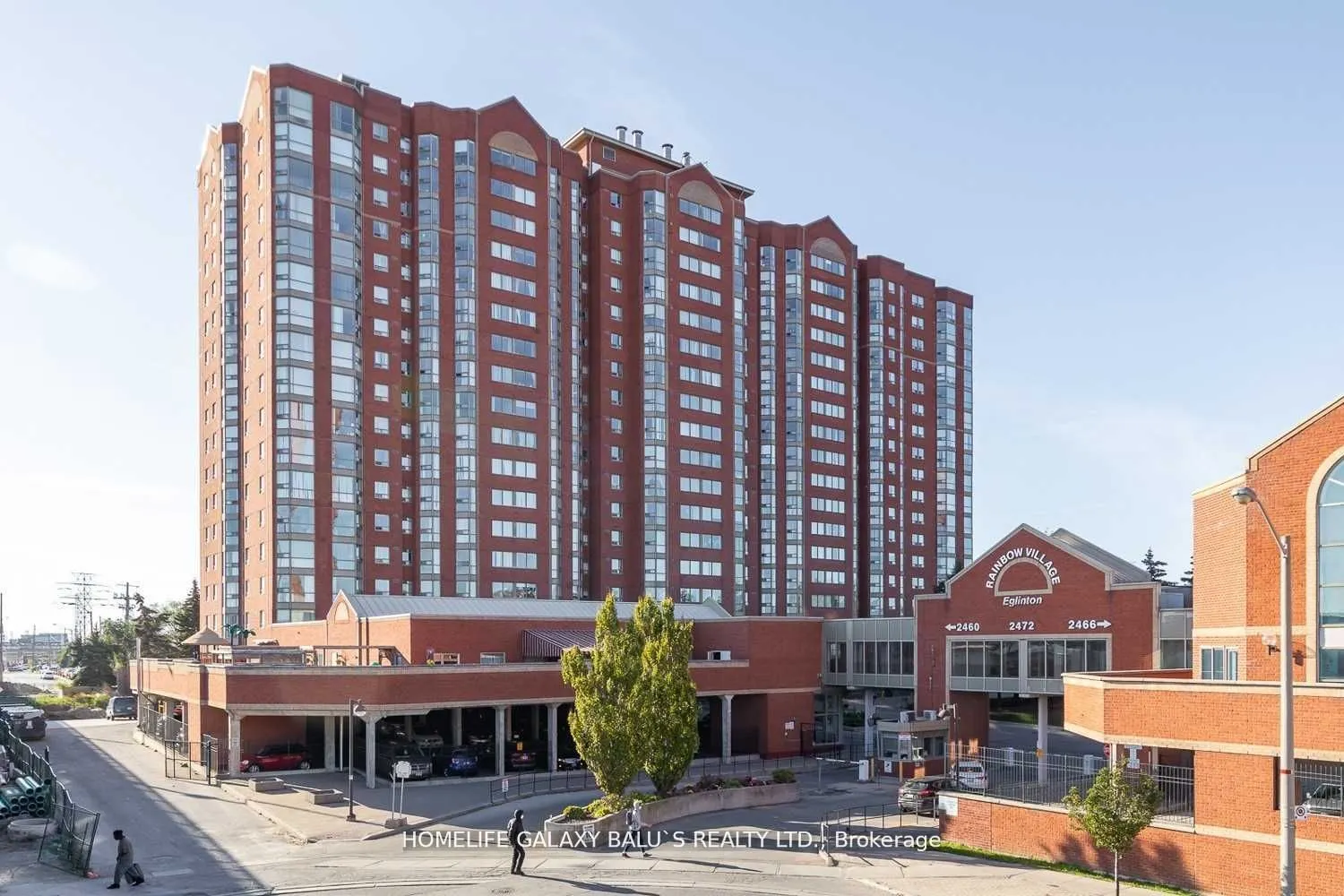 2460 Eglinton Avenue E, #307