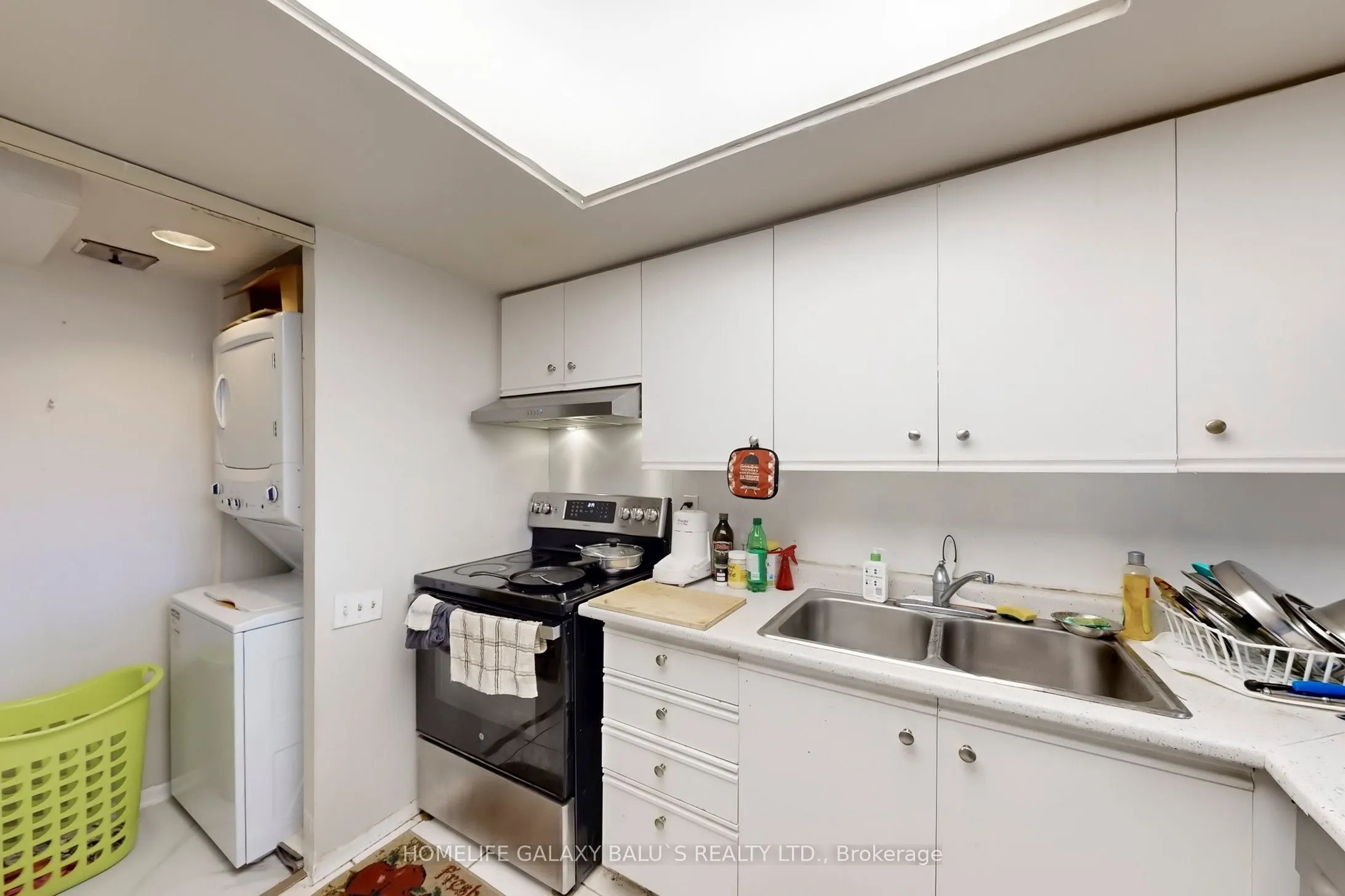 2460 Eglinton Avenue E, #307