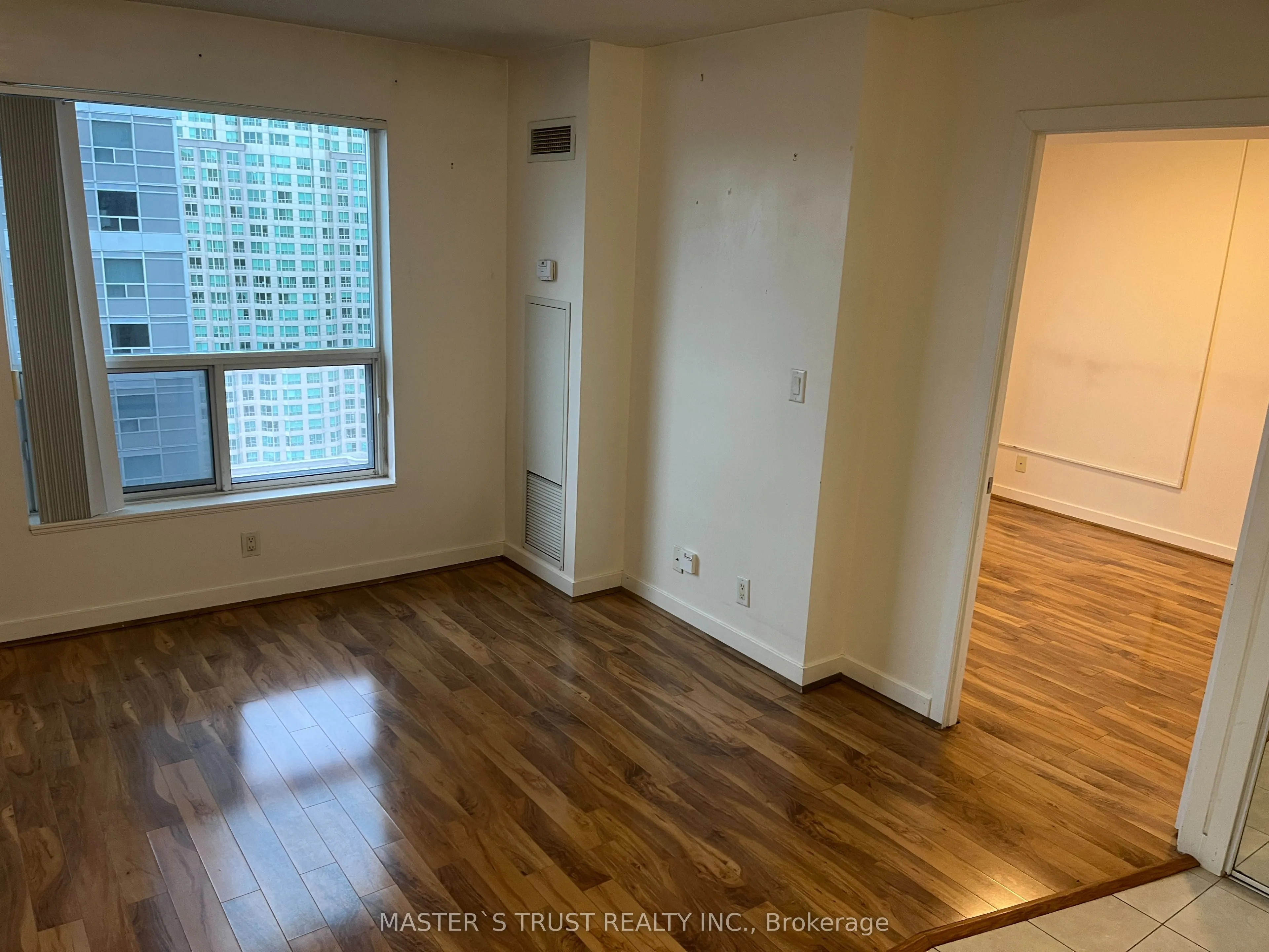 36 Lee Centre Drive, #2105
