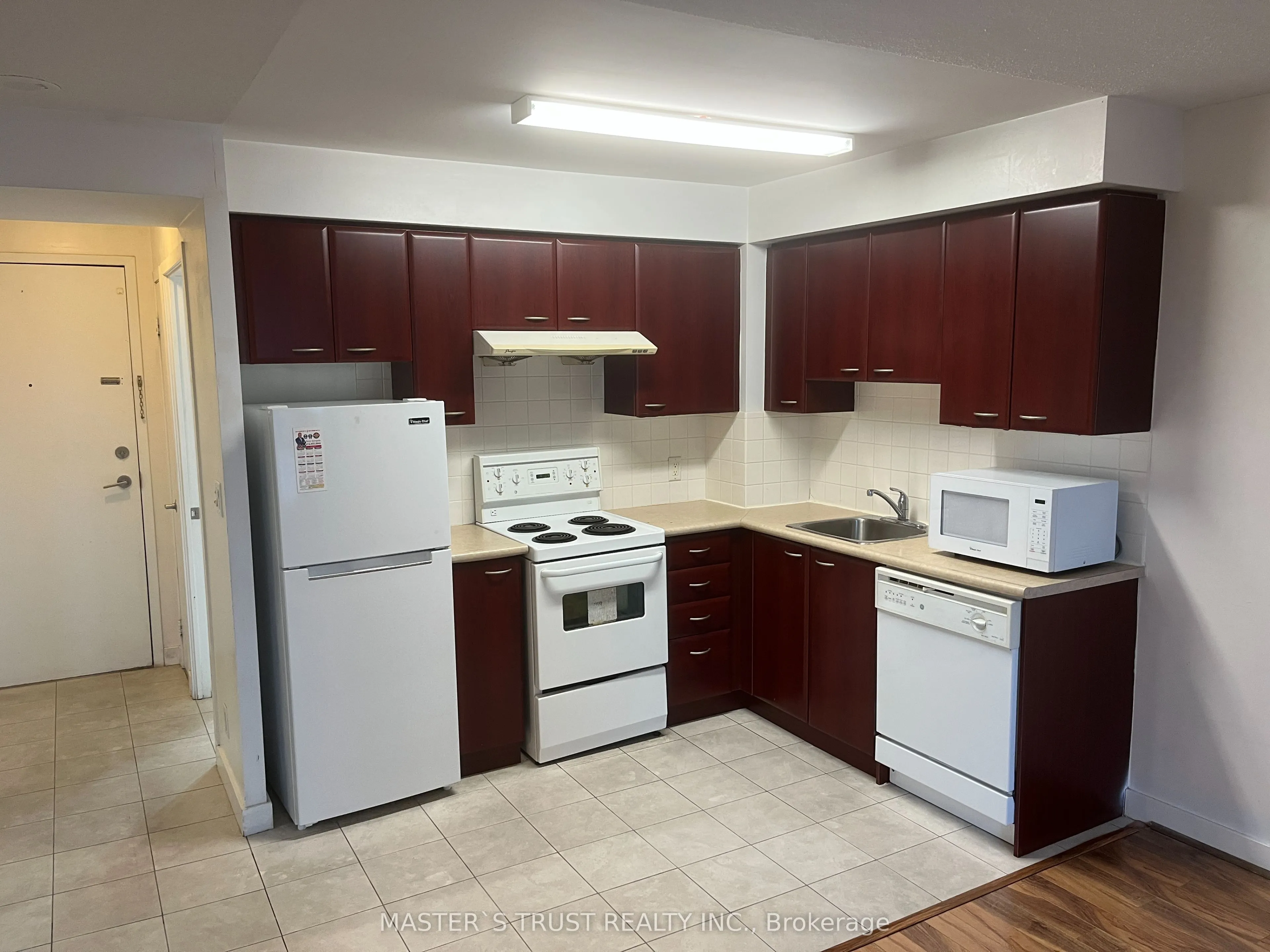 36 Lee Centre Drive, #2105