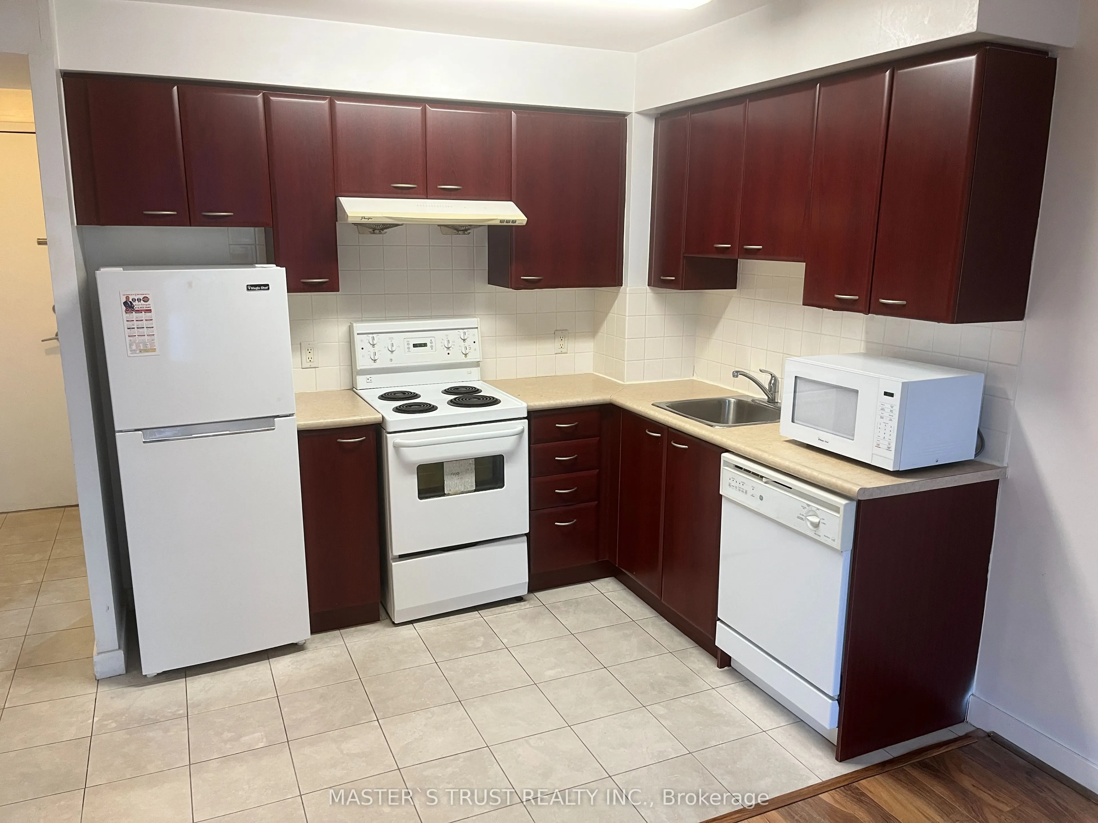 36 Lee Centre Drive, #2105
