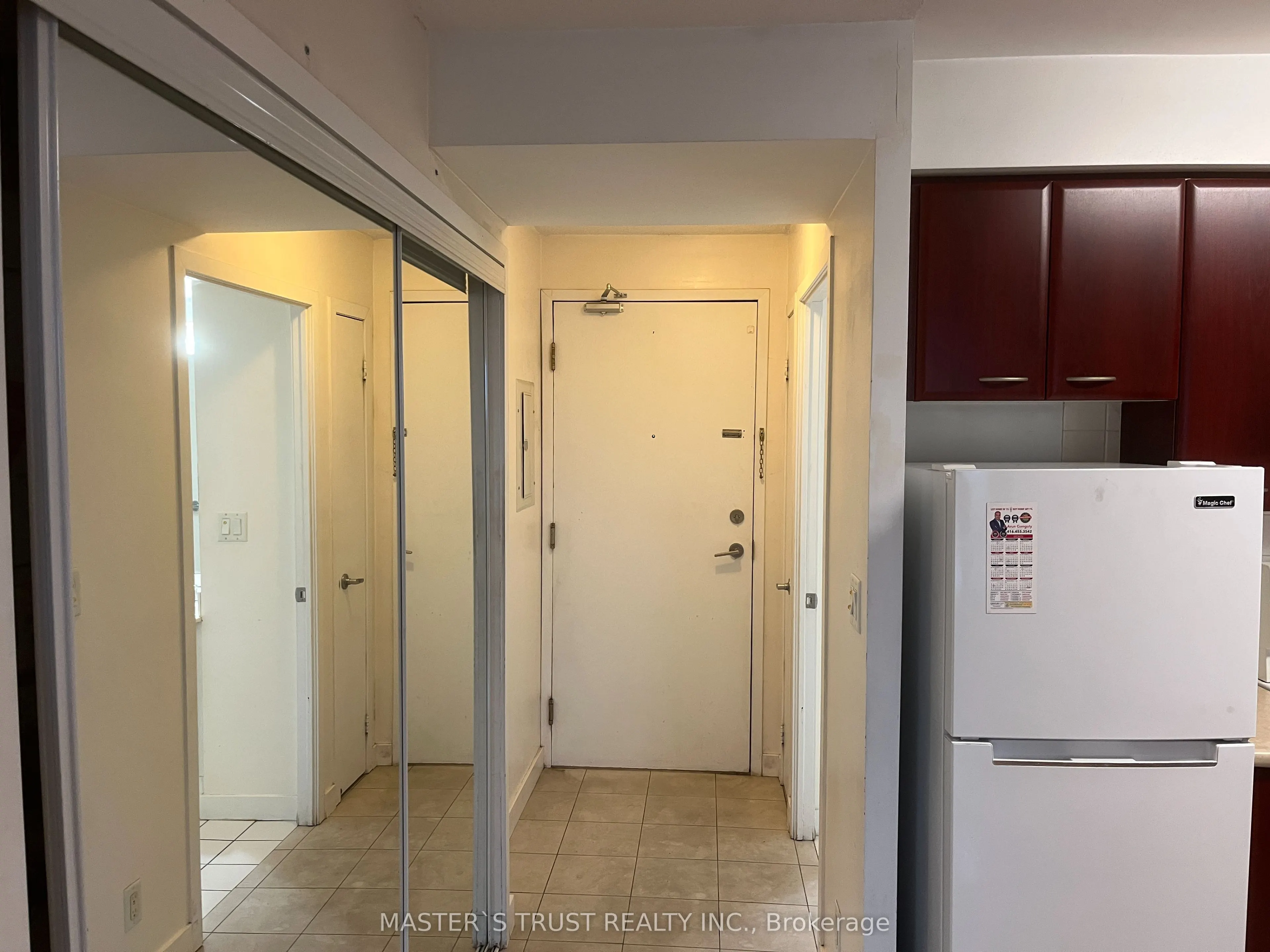 36 Lee Centre Drive, #2105