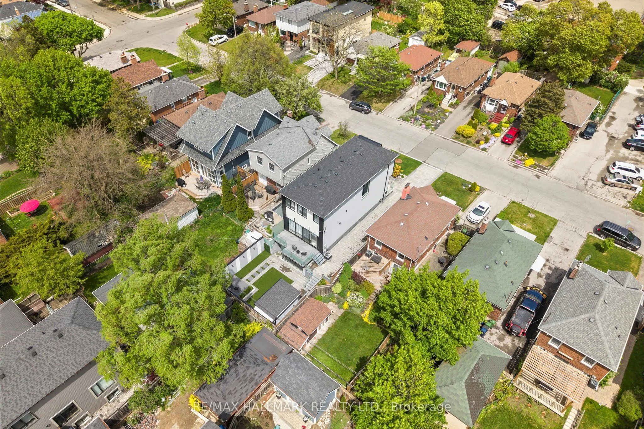 40 Manderley Drive