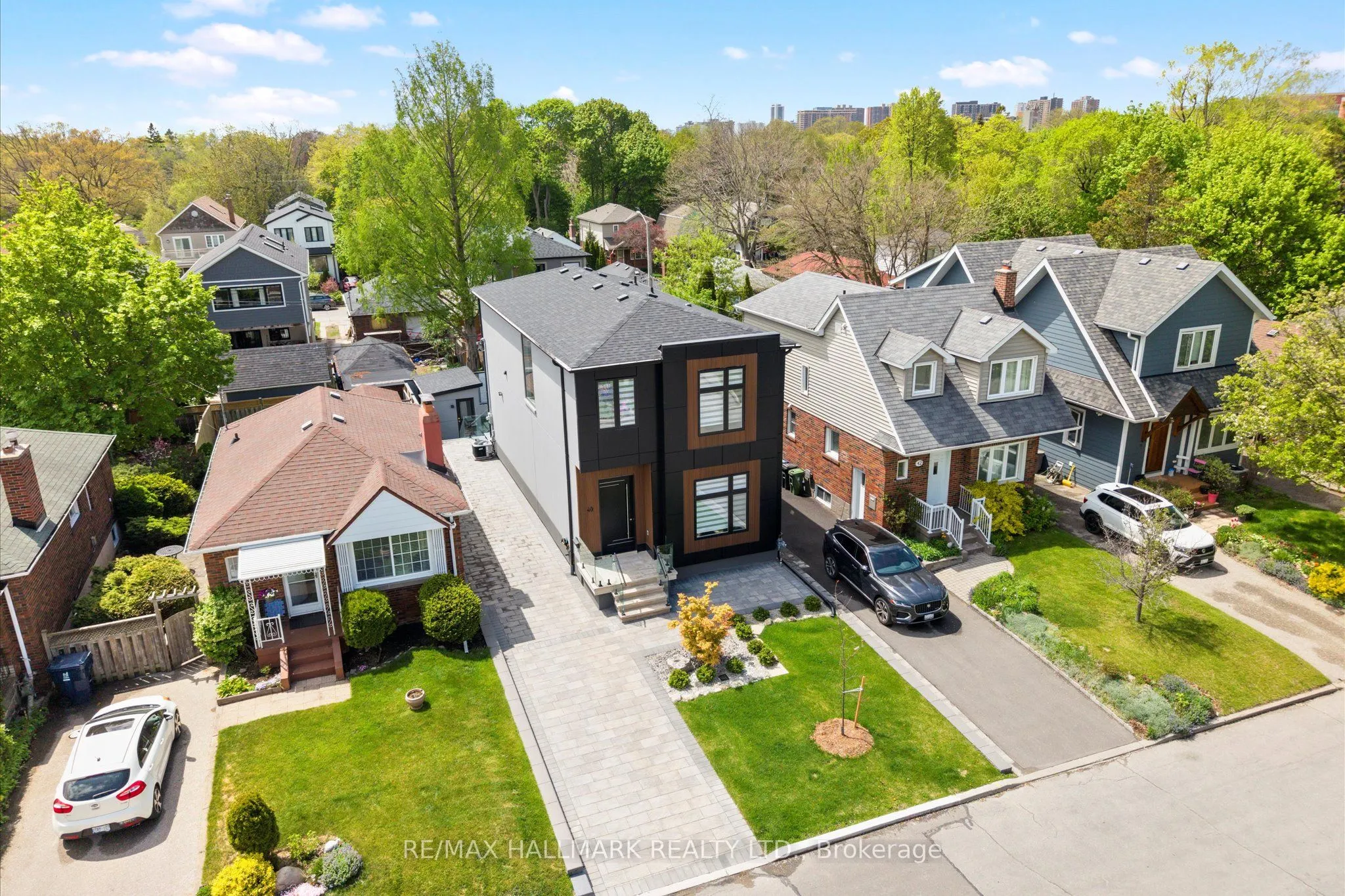 40 Manderley Drive