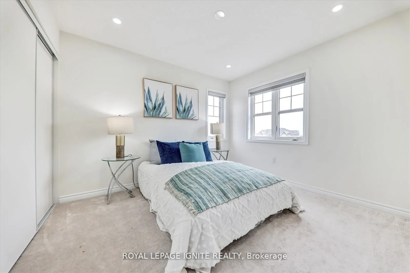 1072 Foxtail Crescent