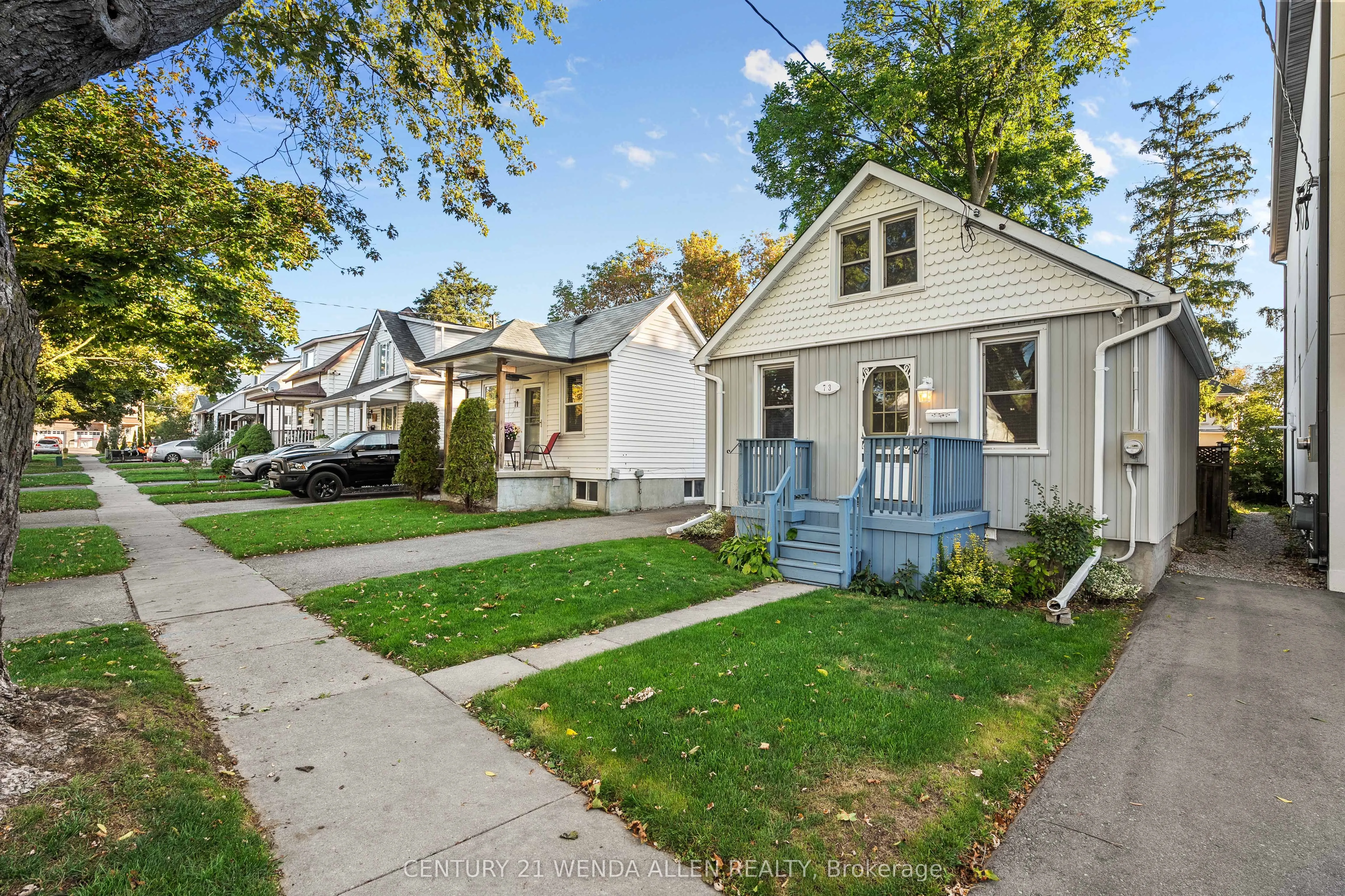 73 Montrave Avenue