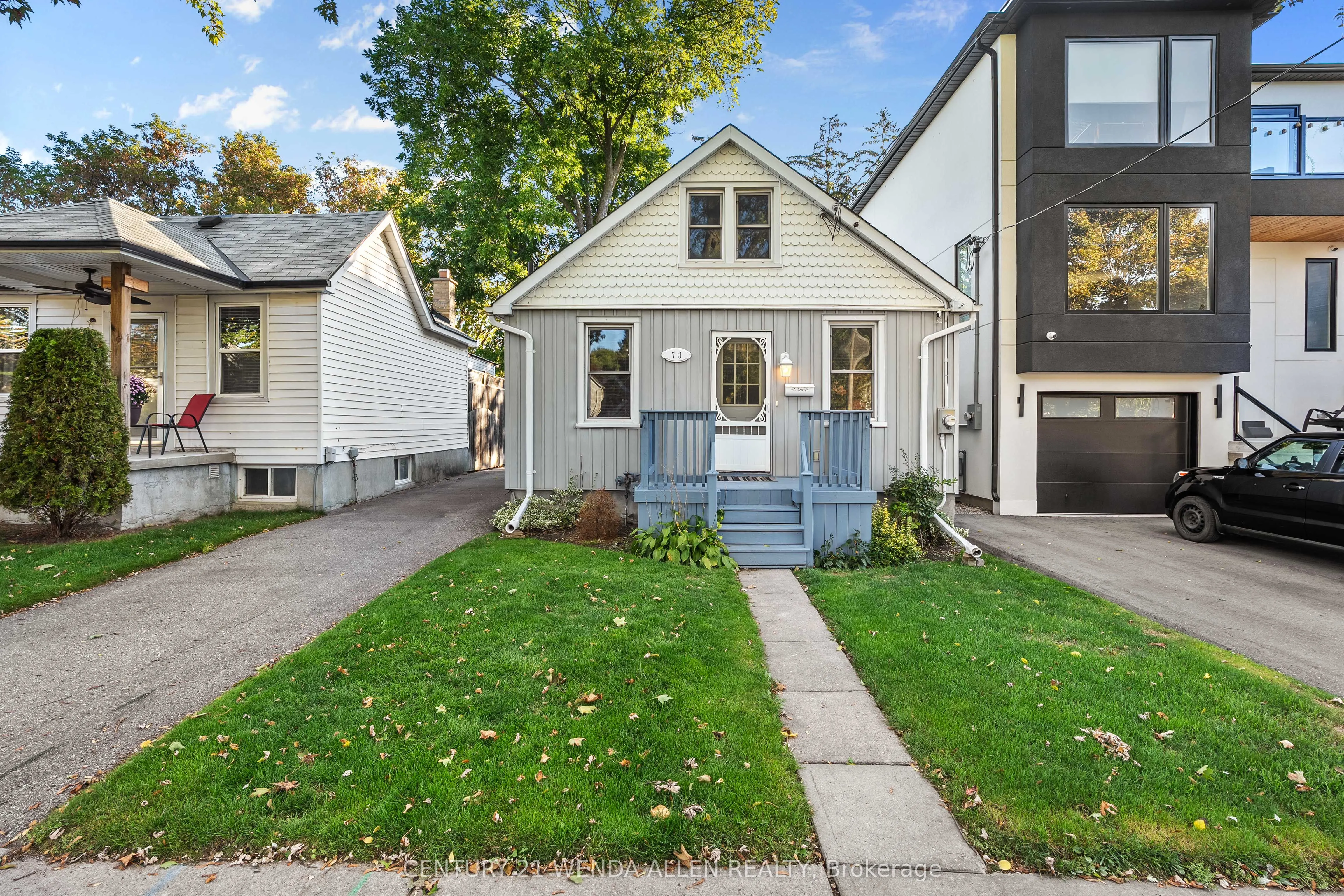 73 Montrave Avenue
