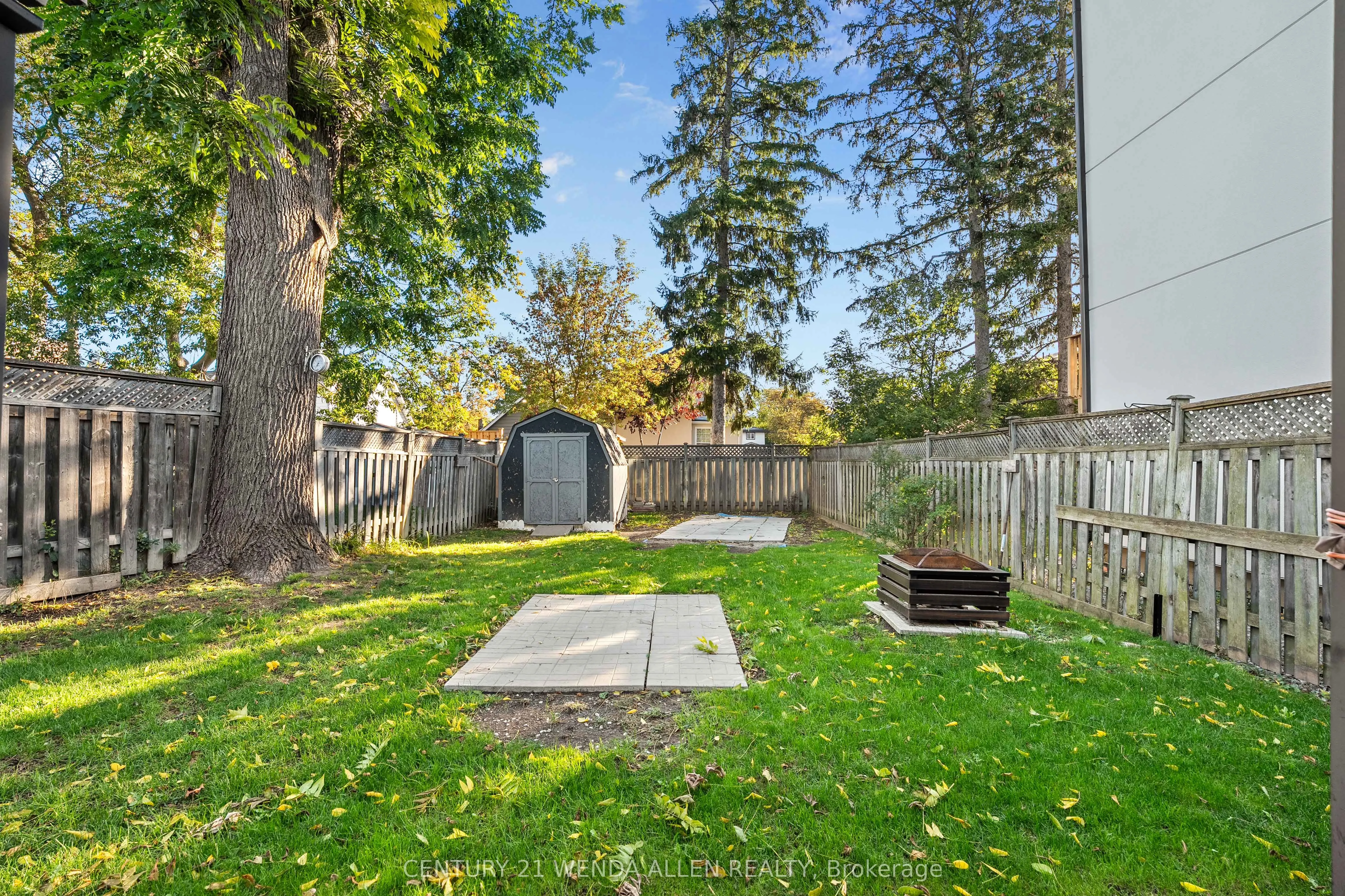 73 Montrave Avenue