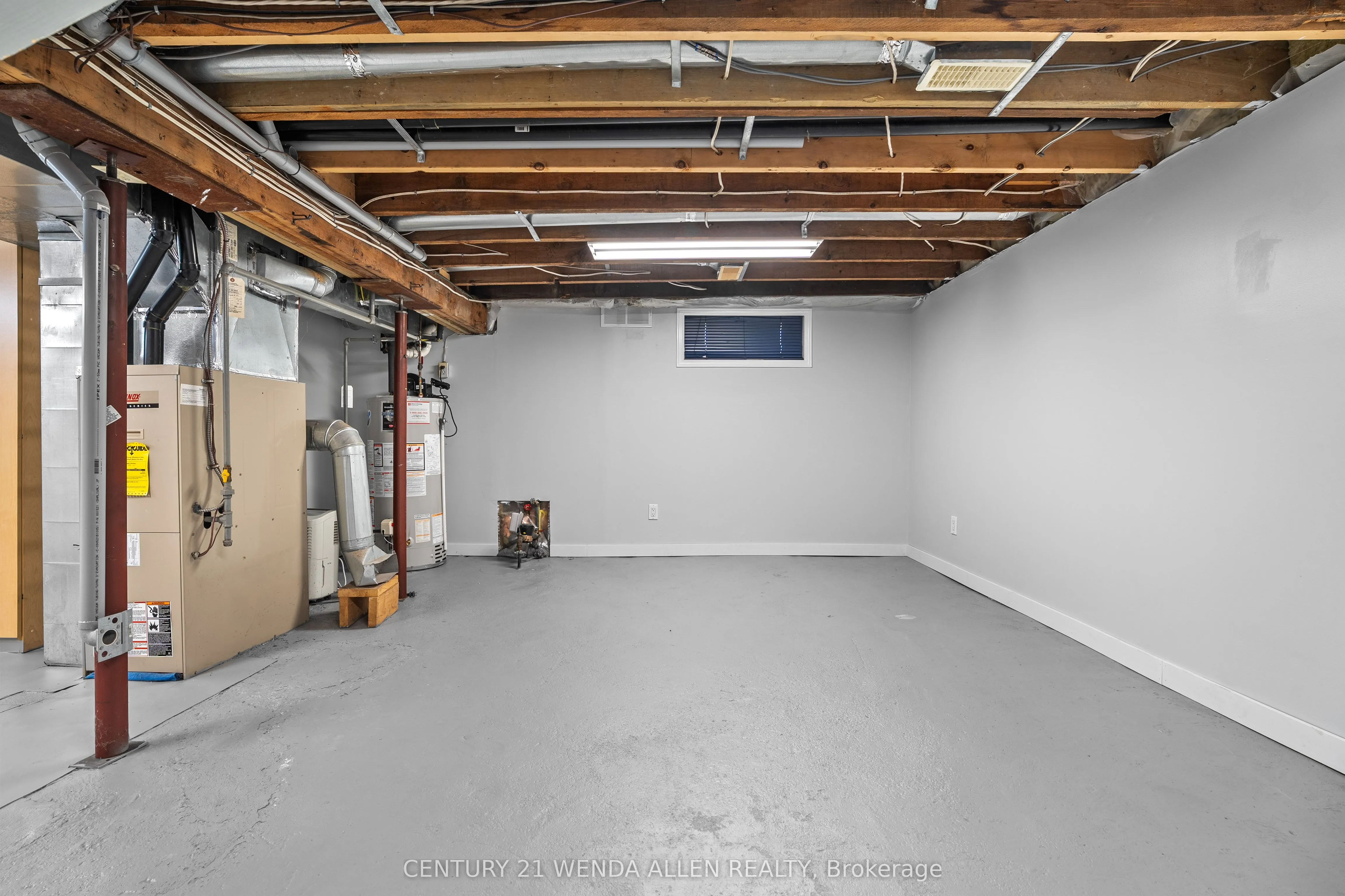 73 Montrave Avenue