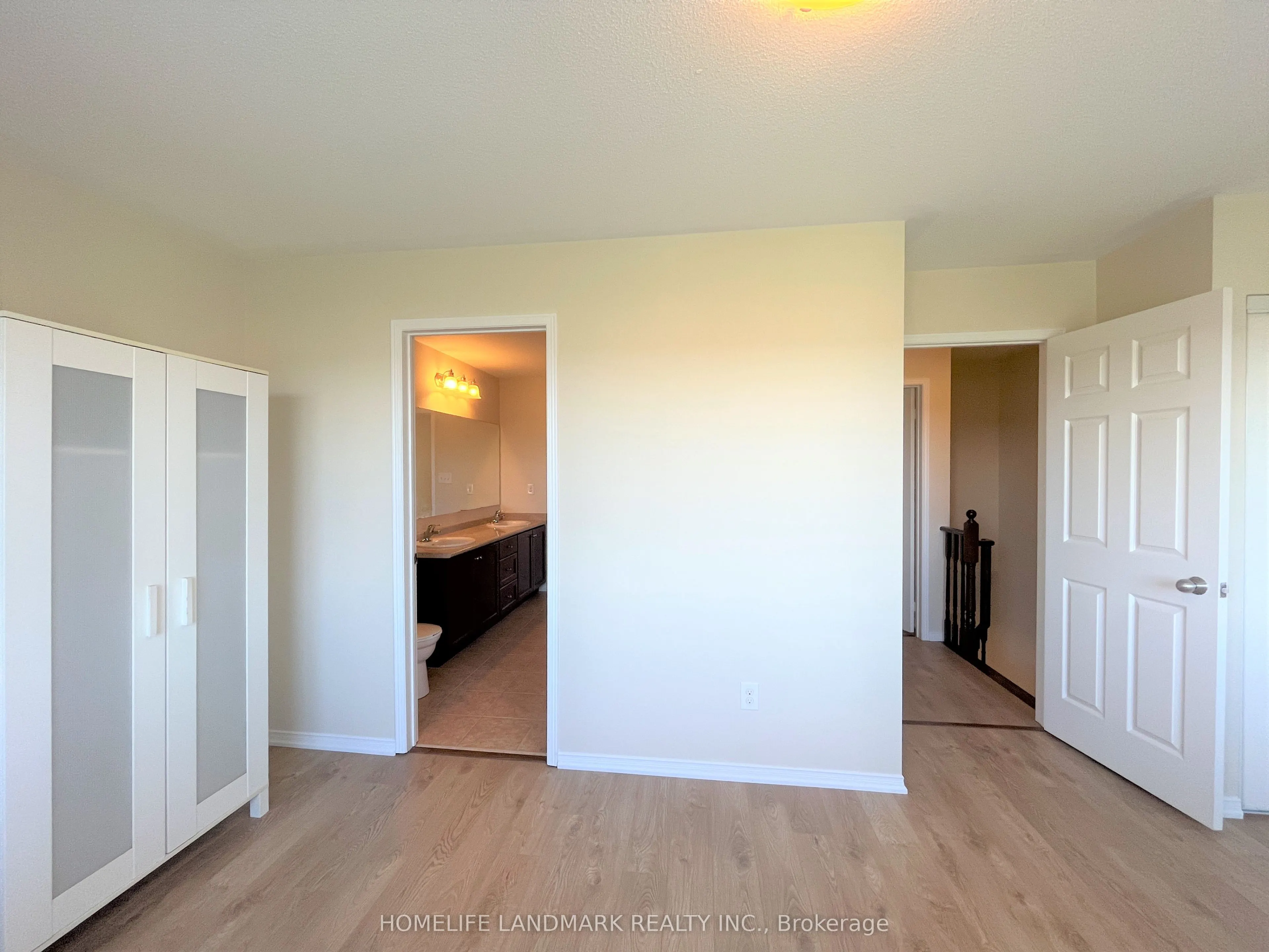 79 John Bell Crescent