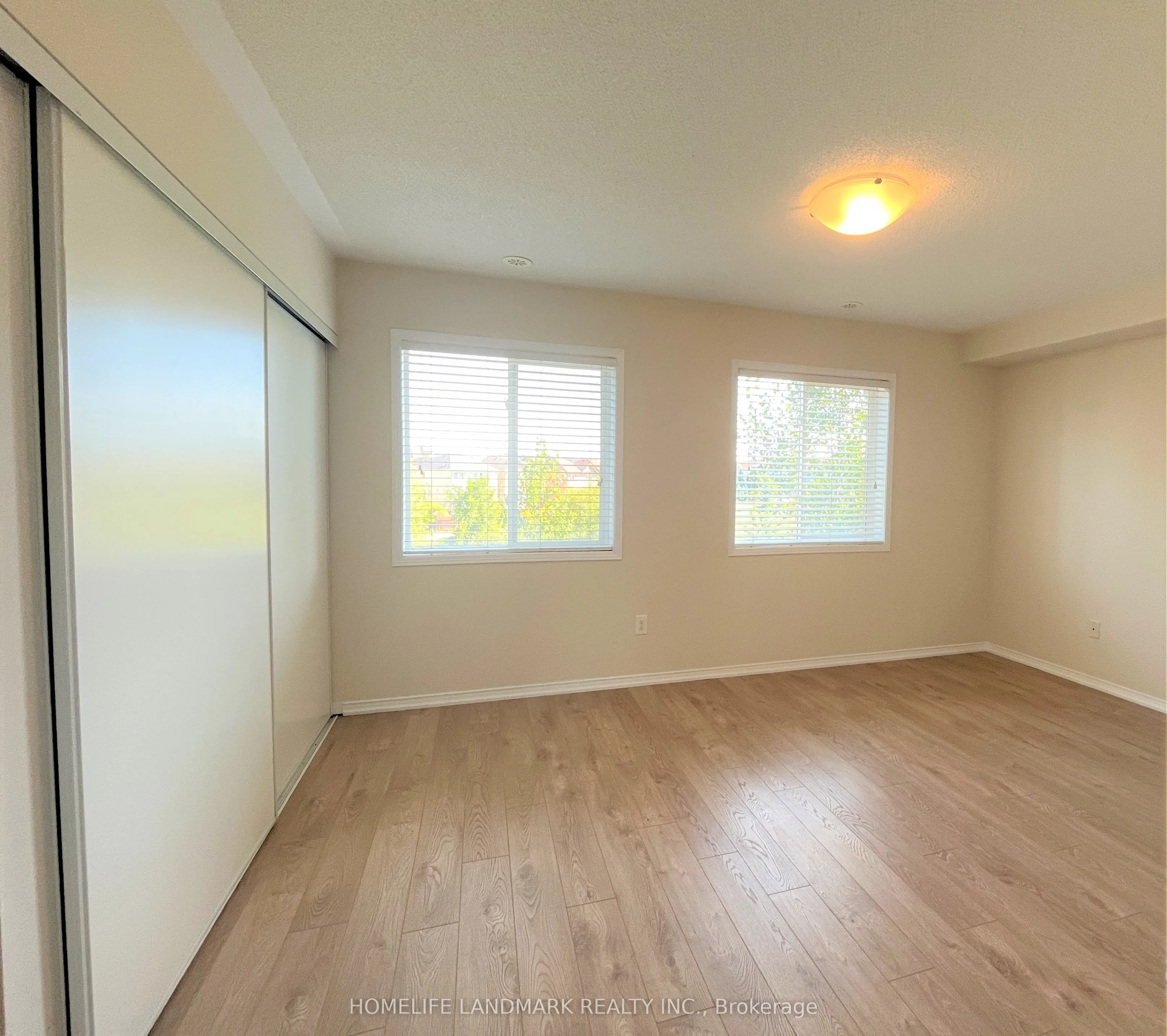 79 John Bell Crescent