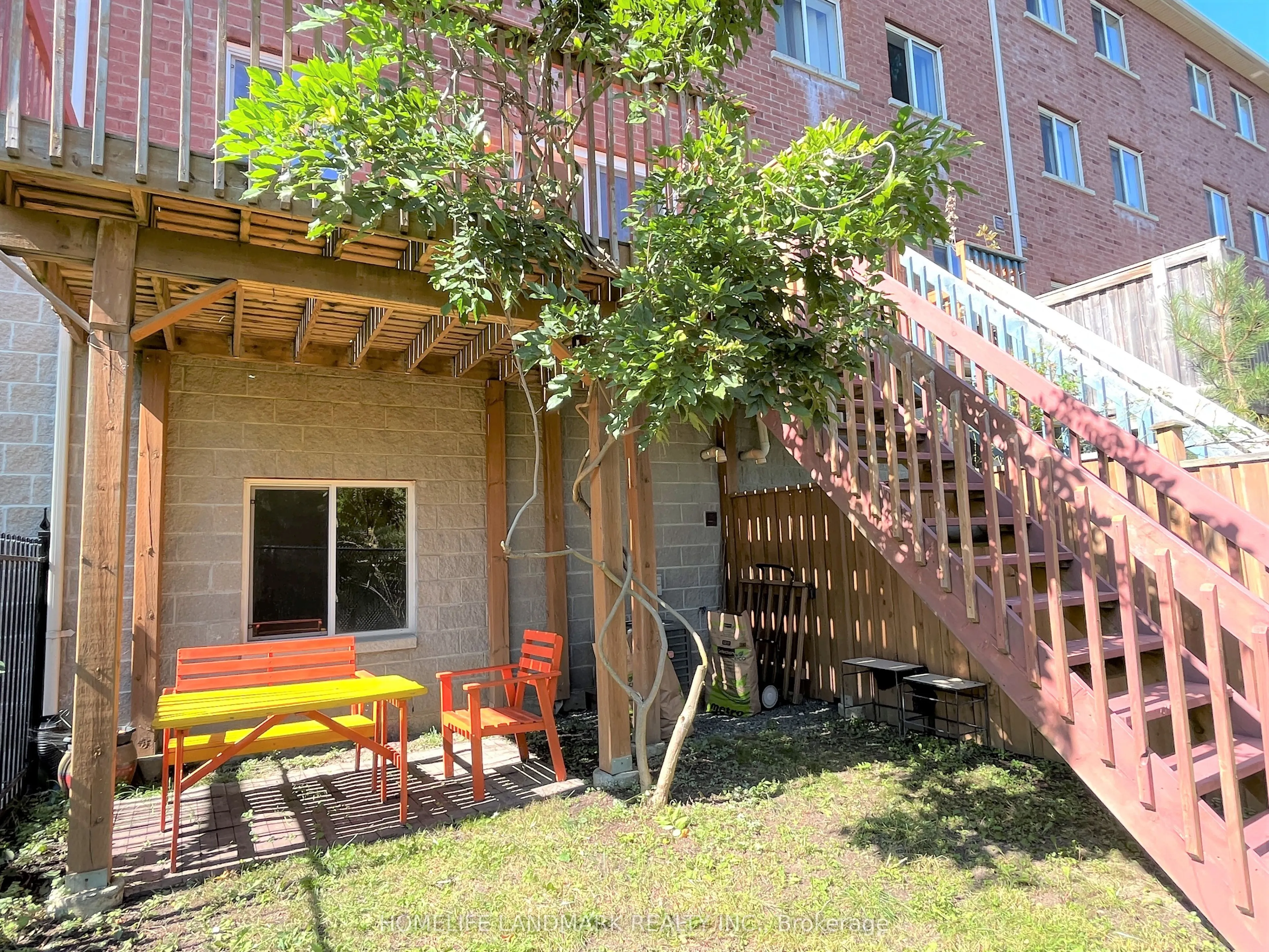 79 John Bell Crescent