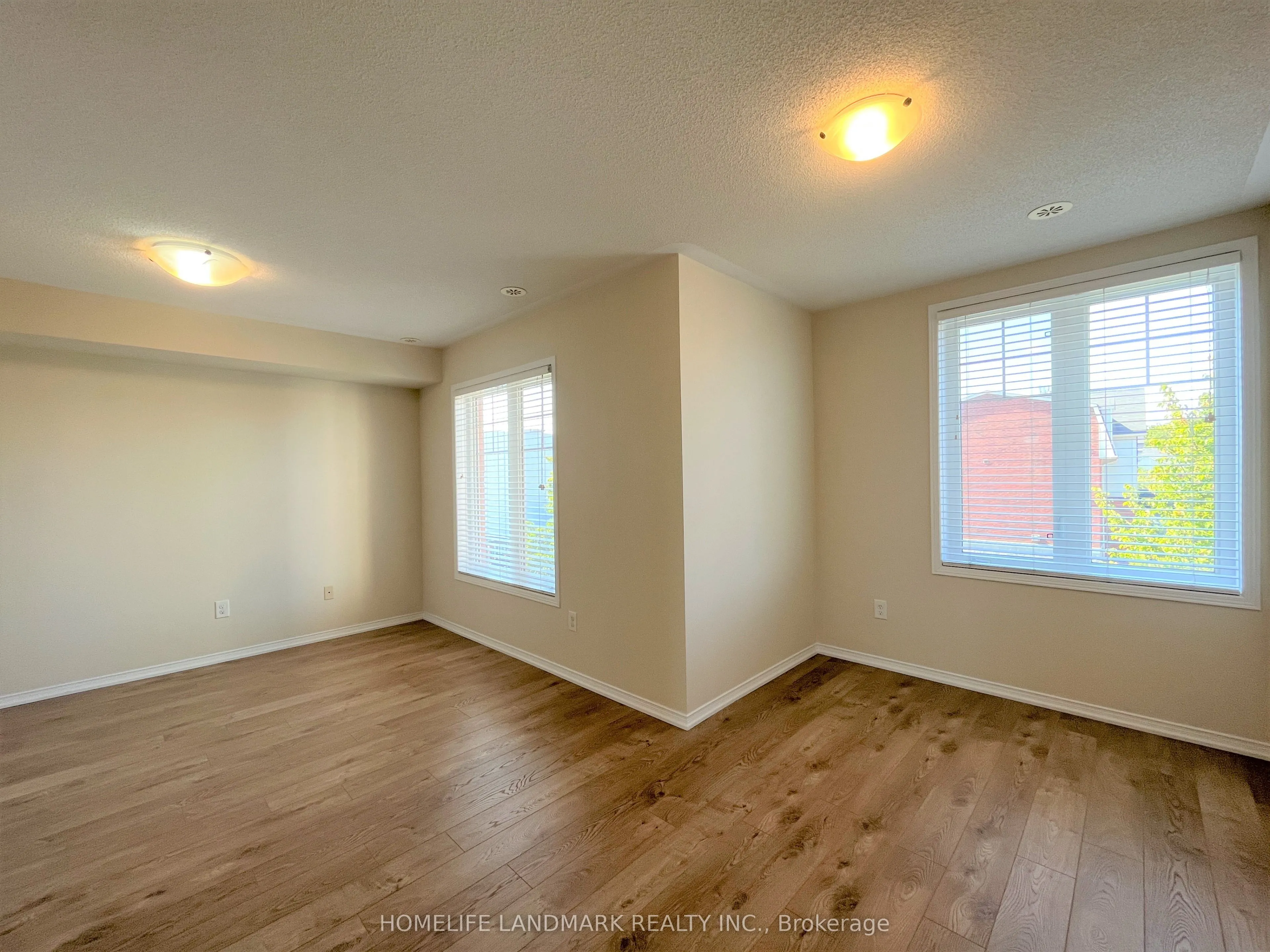 79 John Bell Crescent