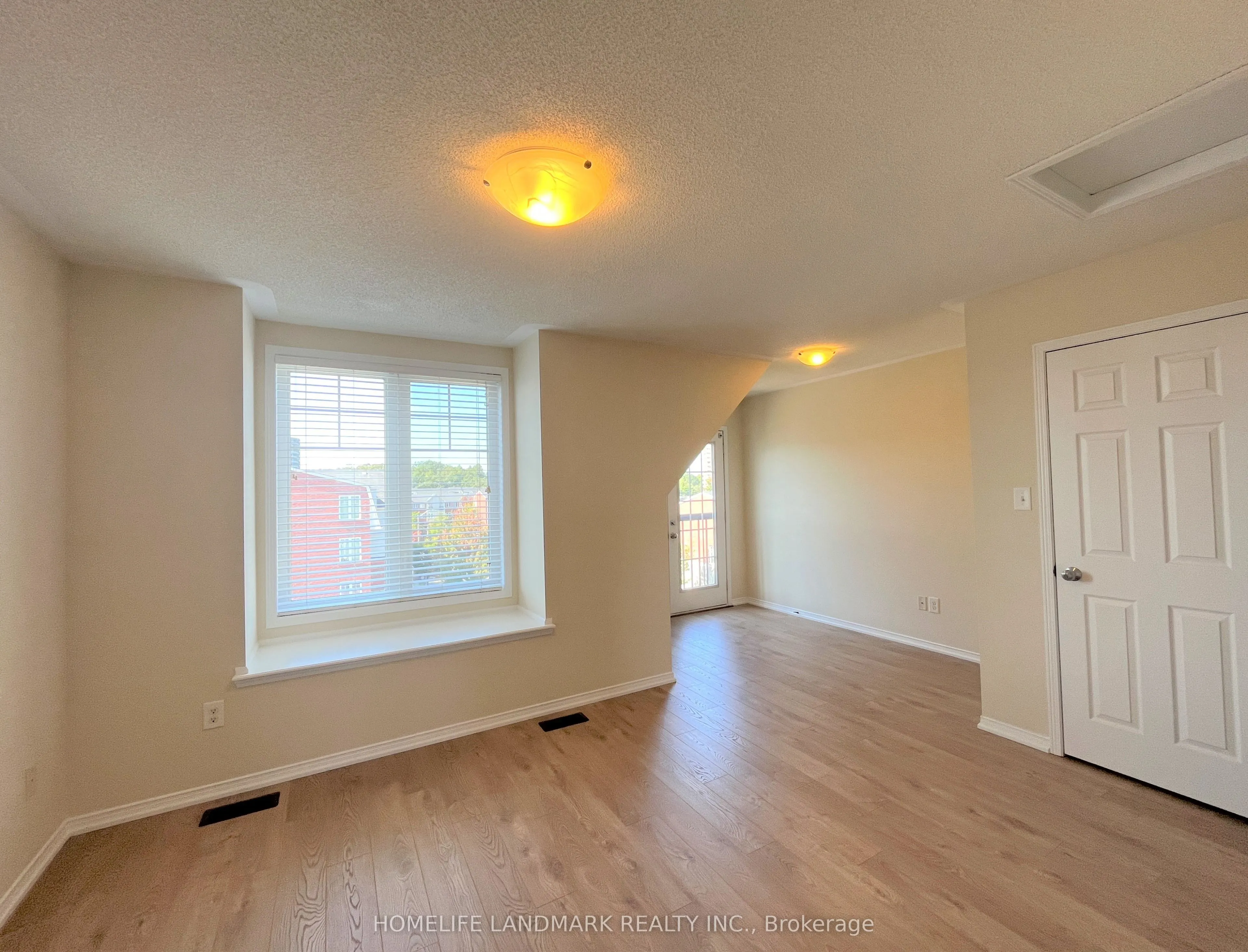 79 John Bell Crescent