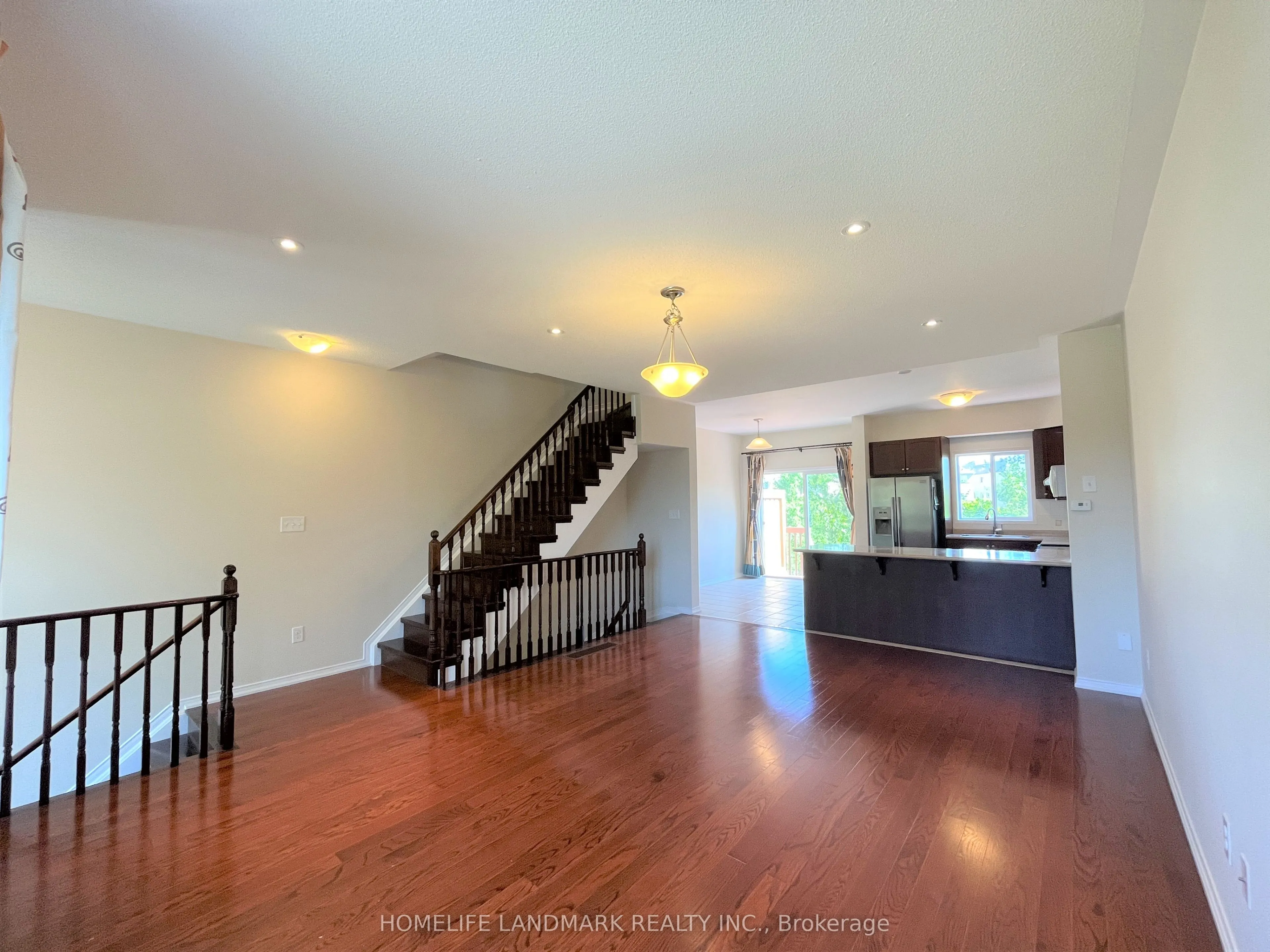 79 John Bell Crescent