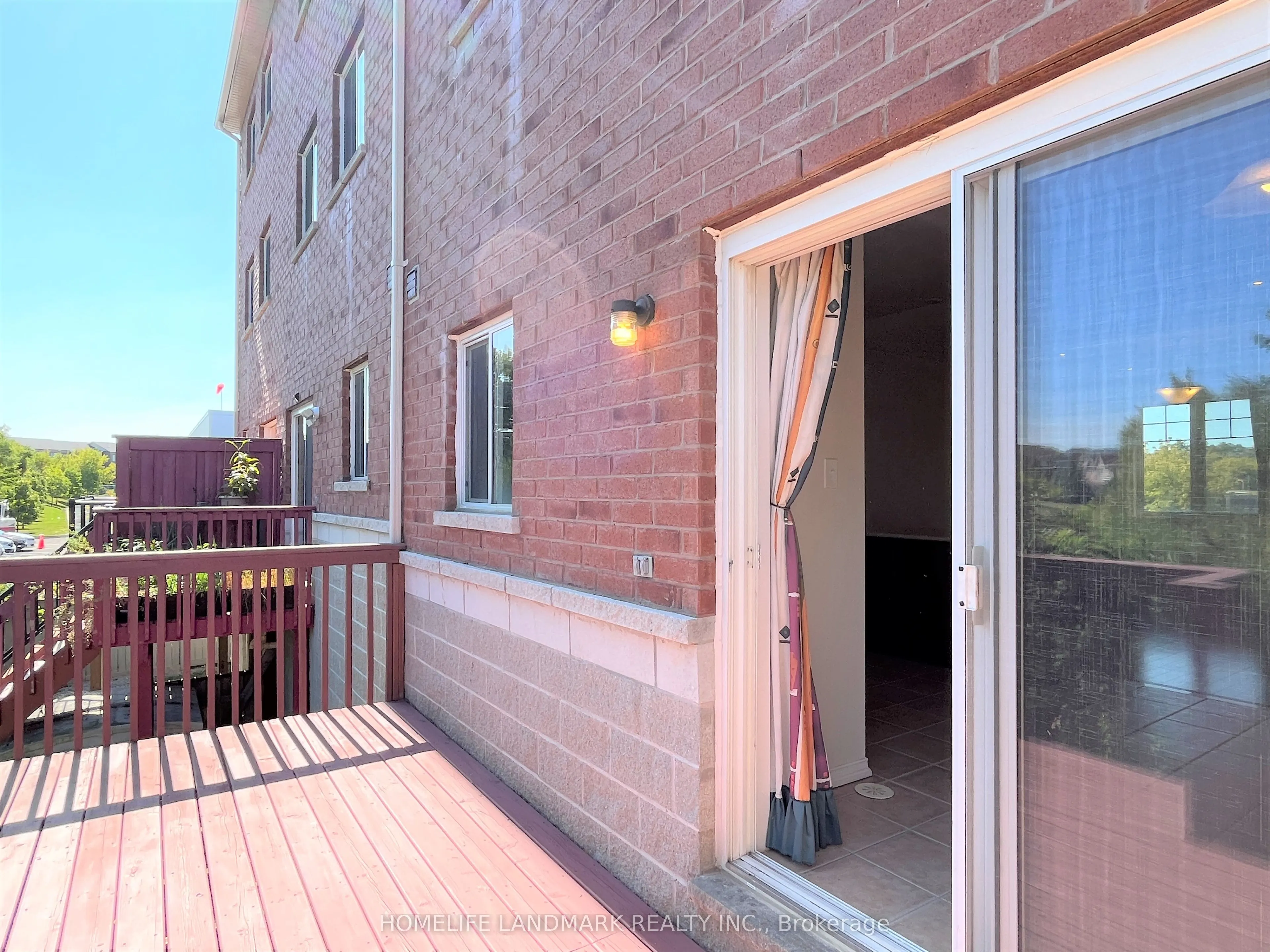 79 John Bell Crescent