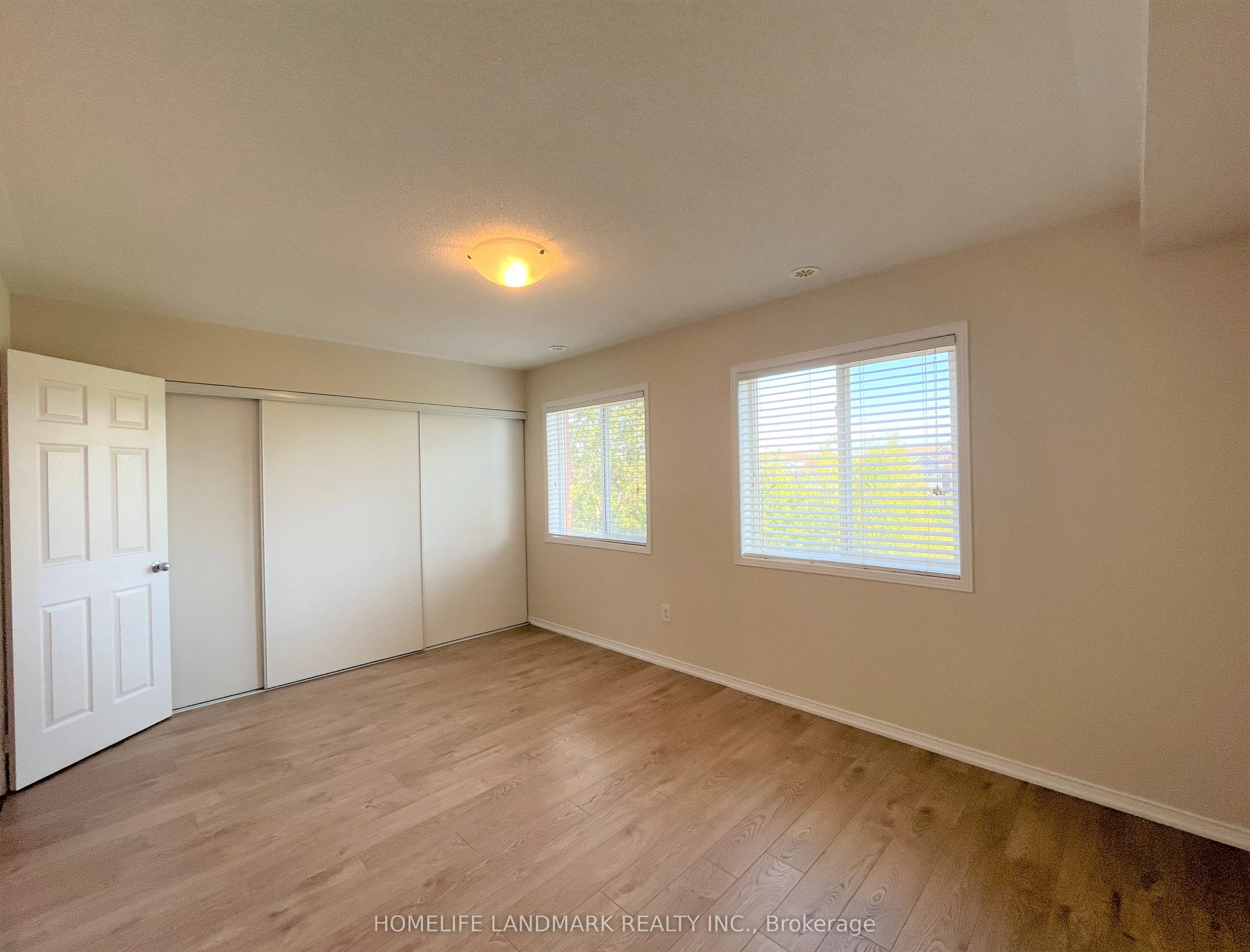 79 John Bell Crescent