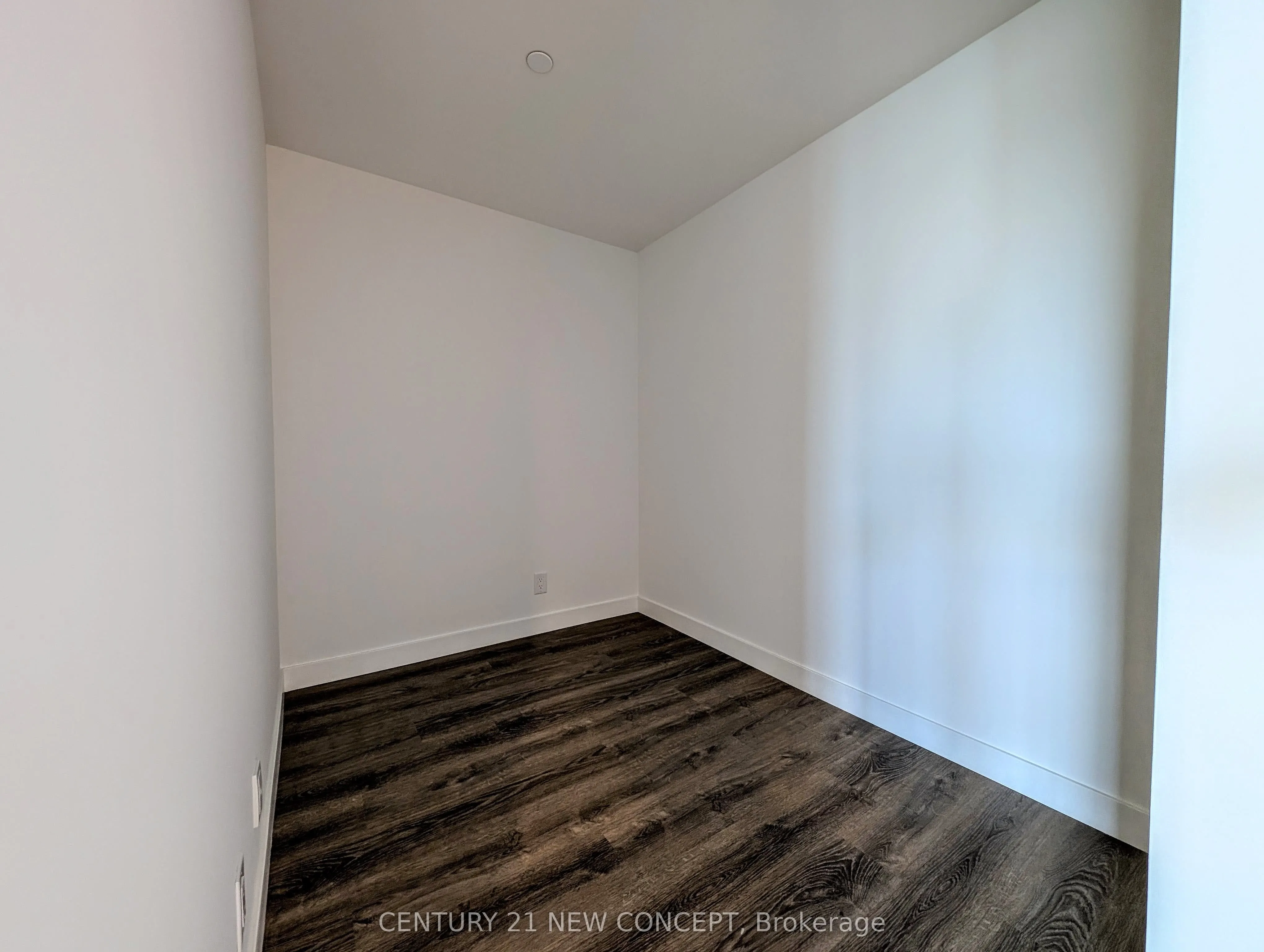 1050 Eastern Avenue, #1205