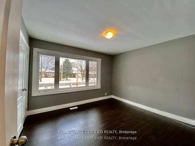 789 Regent Drive