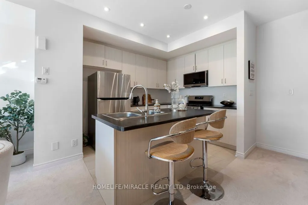 1115 Lockie Drive