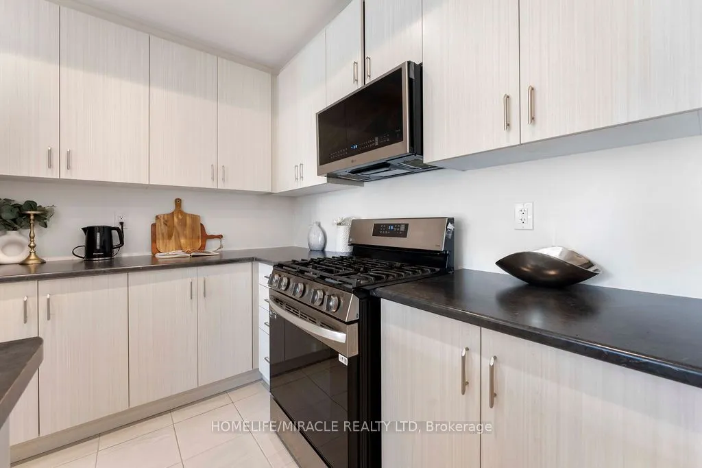 1115 Lockie Drive