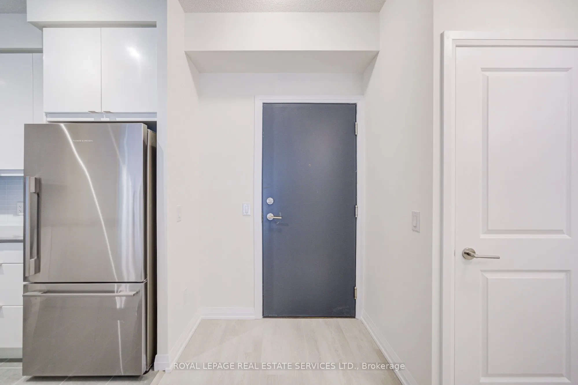 3260 Sheppard Avenue E, #404
