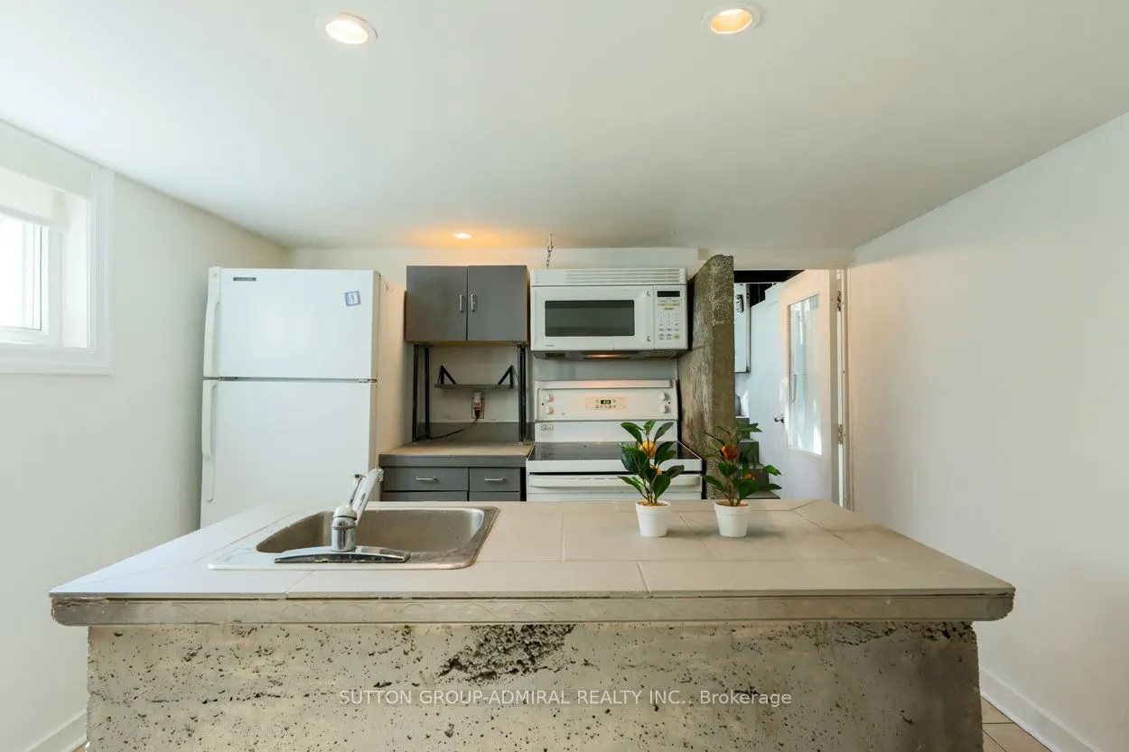 70 Carlaw Avenue, #Bsmt