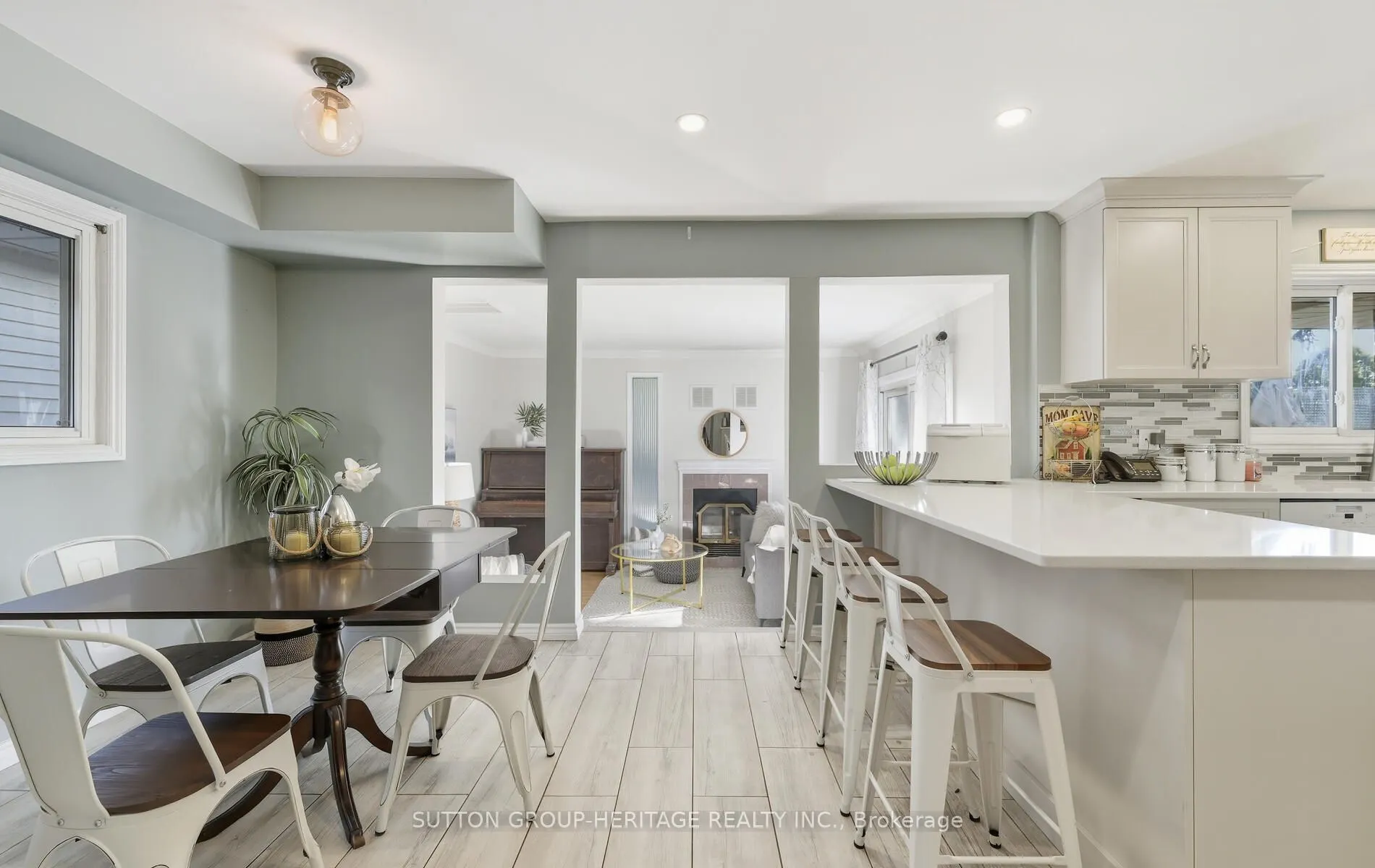29 Glenmount Court