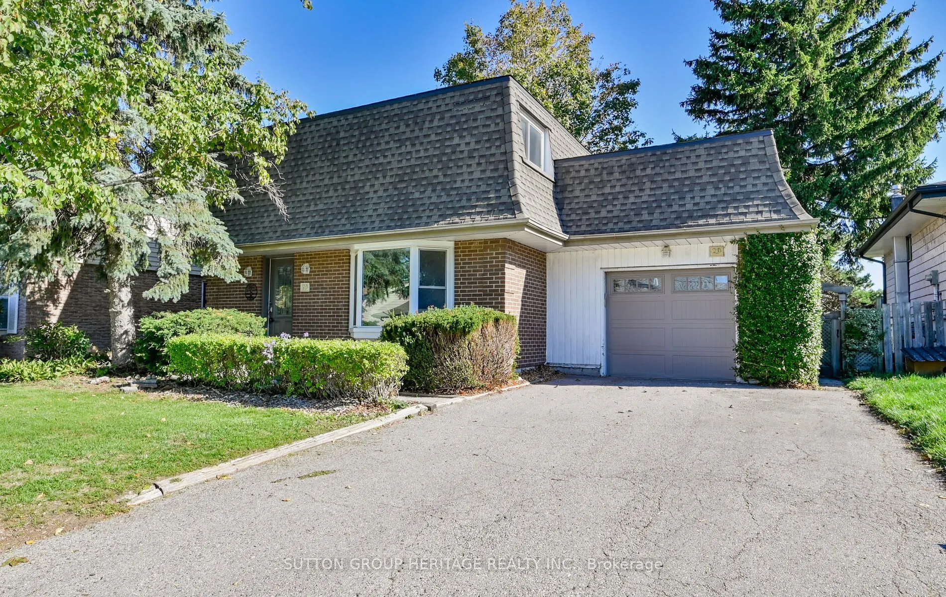 29 Glenmount Court