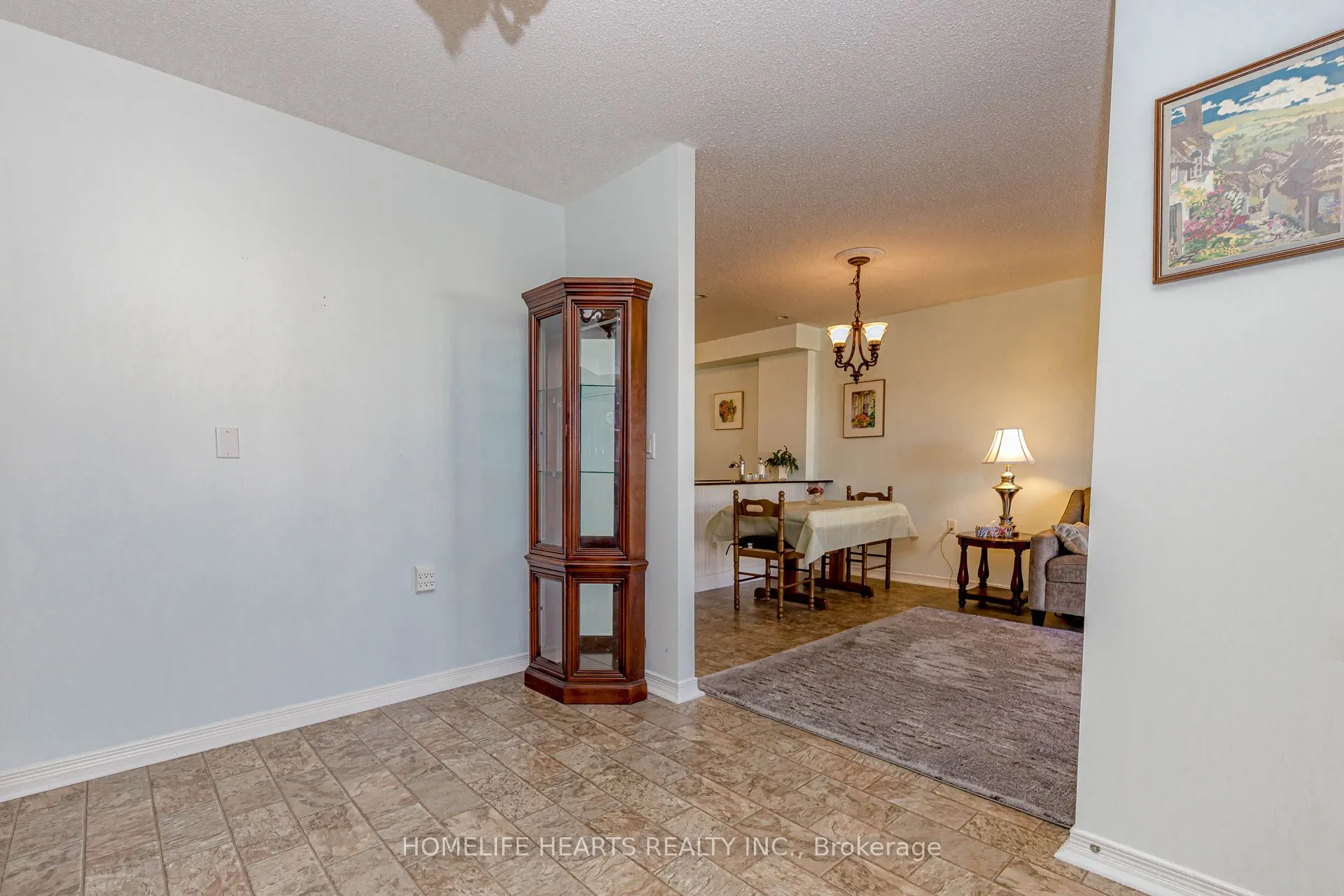 61 Clarington Boulevard, #315