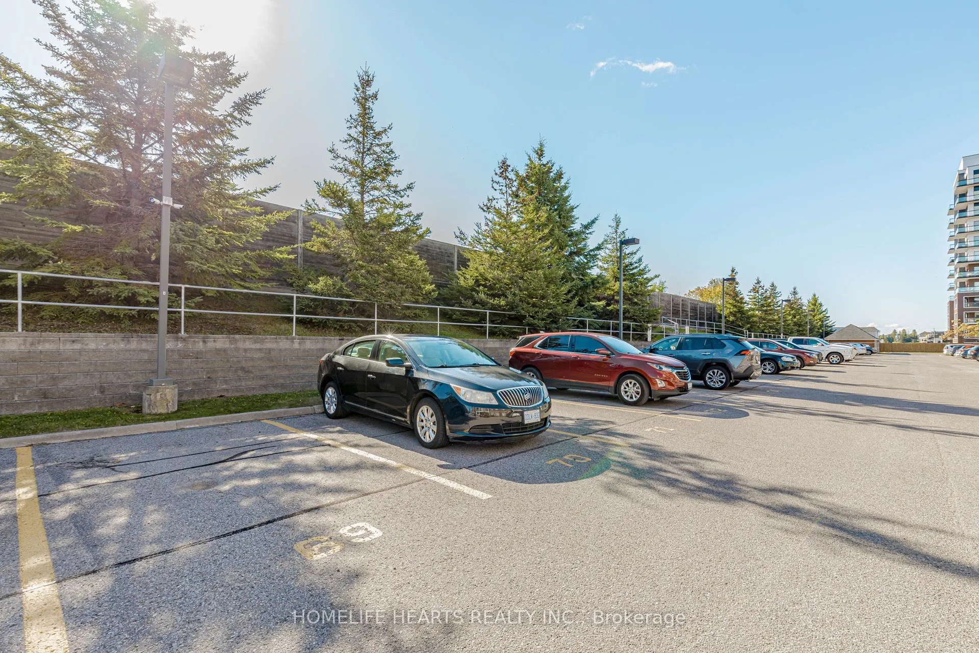 61 Clarington Boulevard, #315
