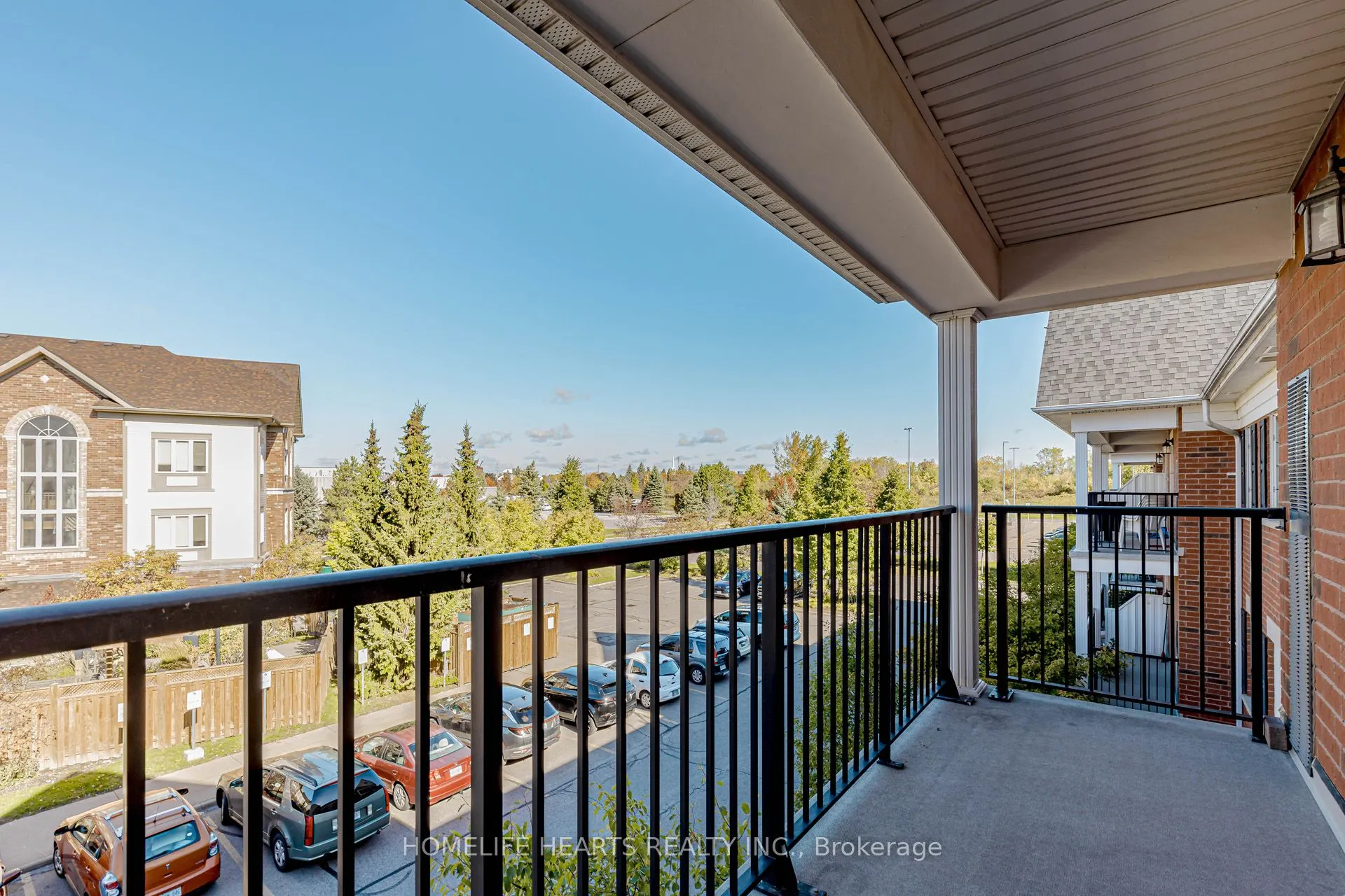 61 Clarington Boulevard, #315