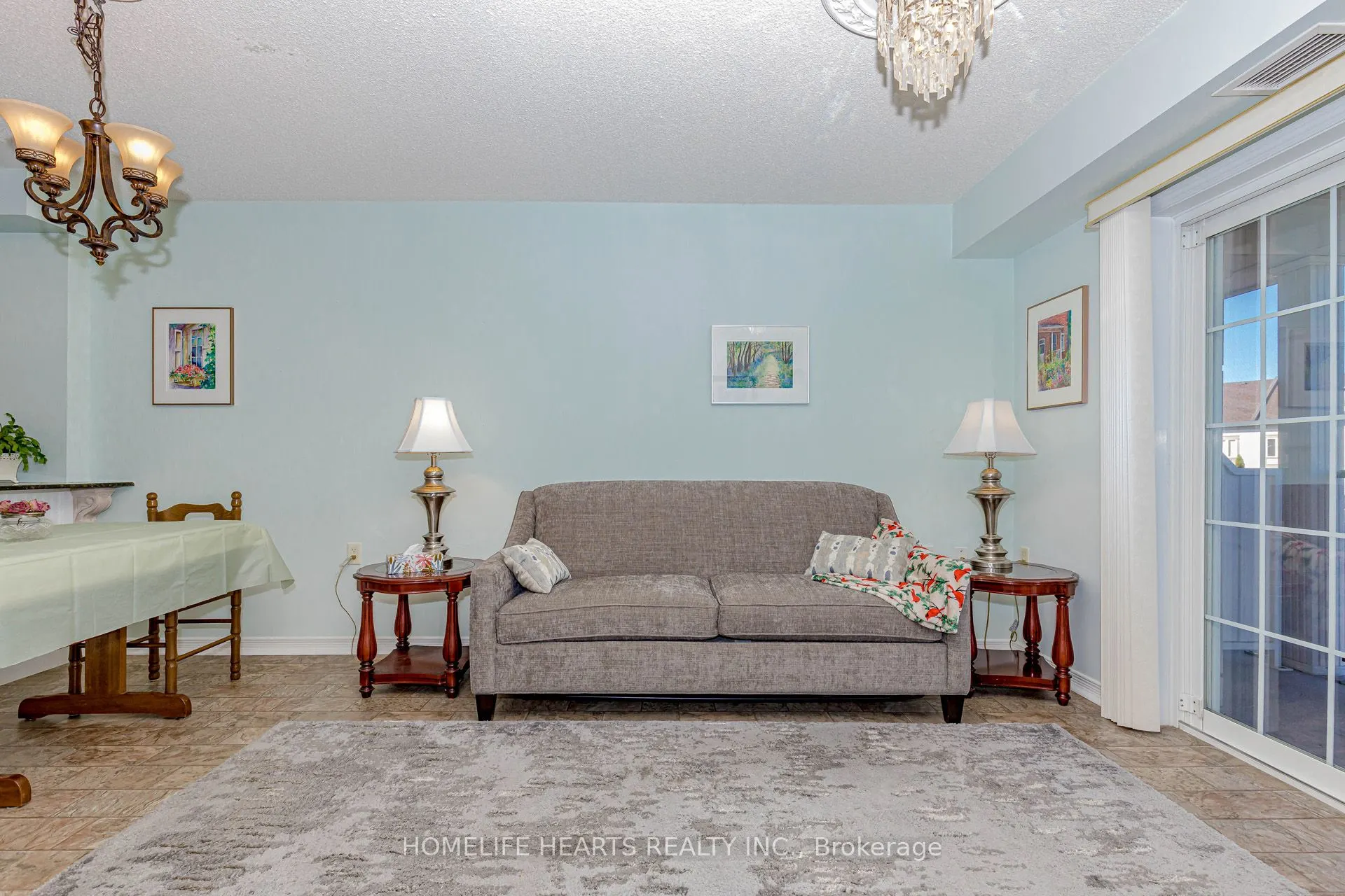 61 Clarington Boulevard, #315