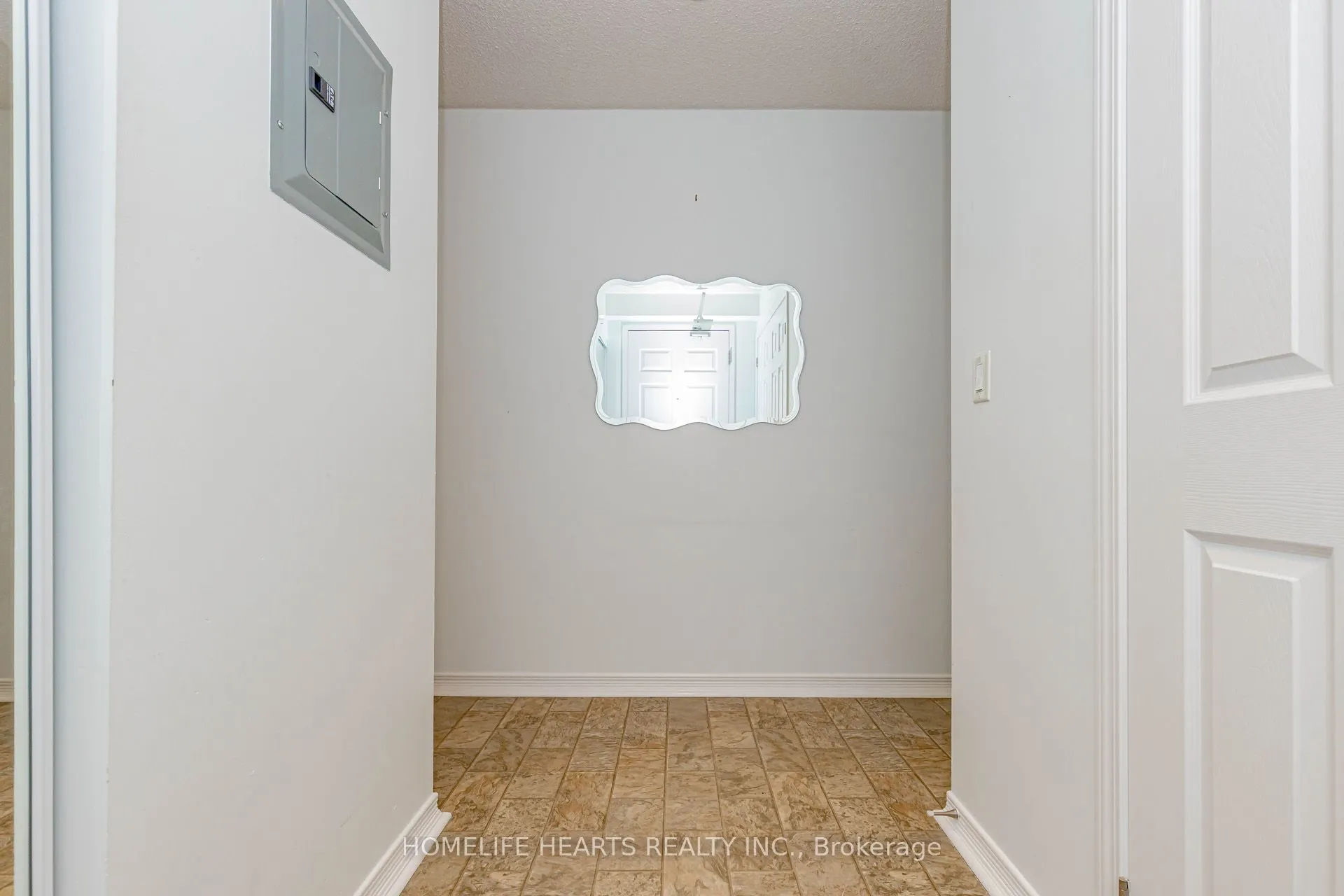 61 Clarington Boulevard, #315