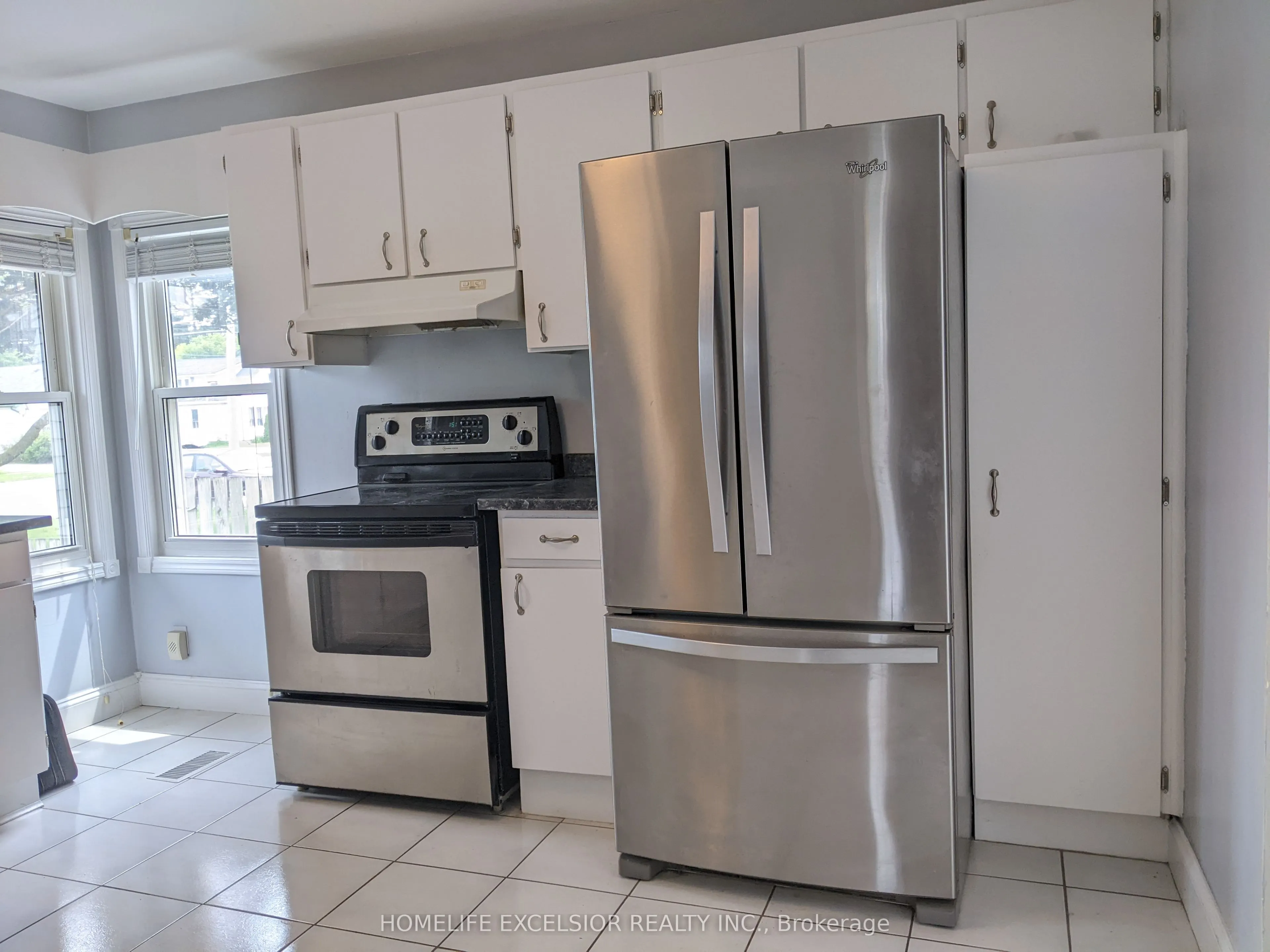 1478 Simcoe Street N