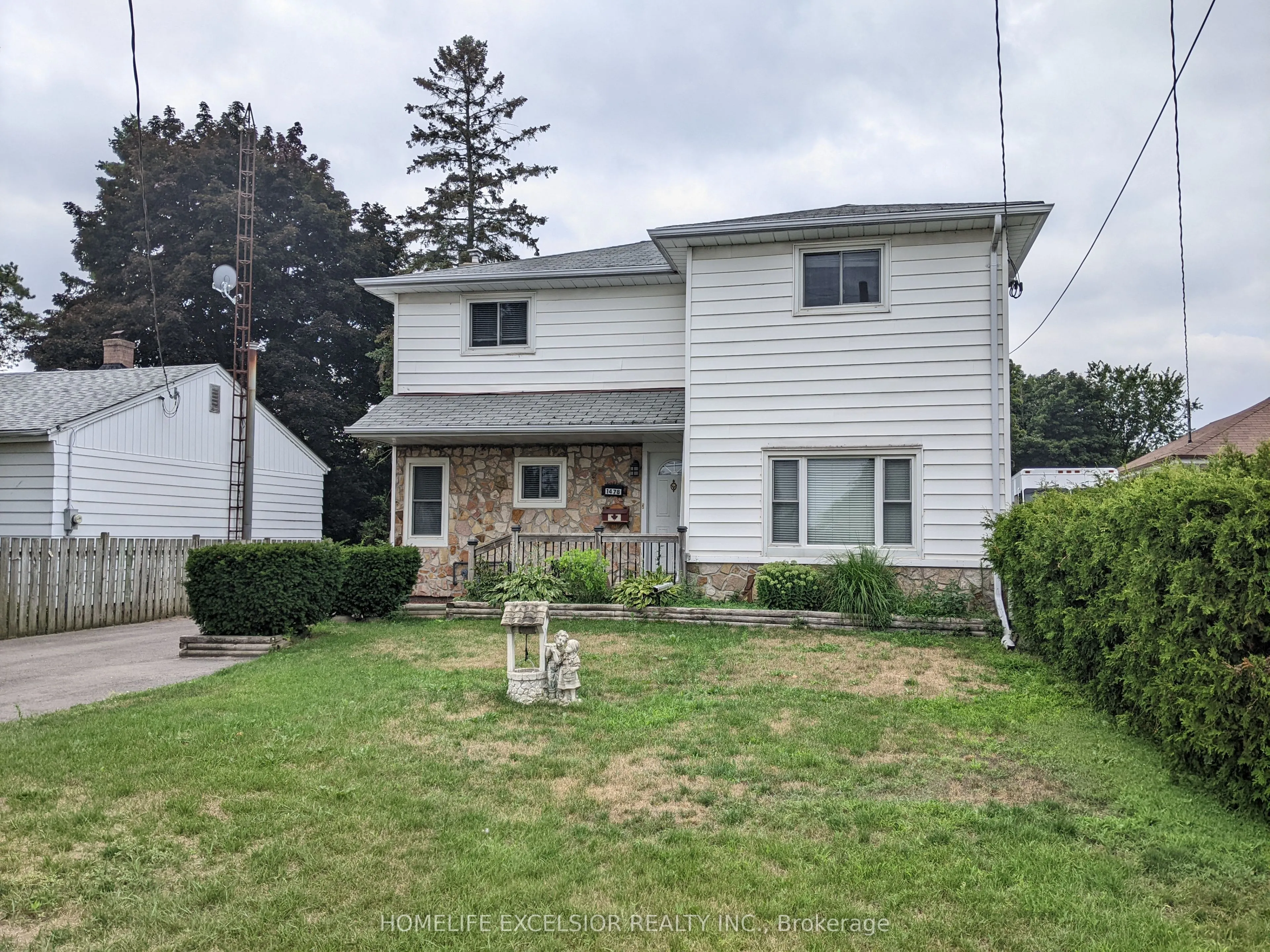 1478 Simcoe Street N