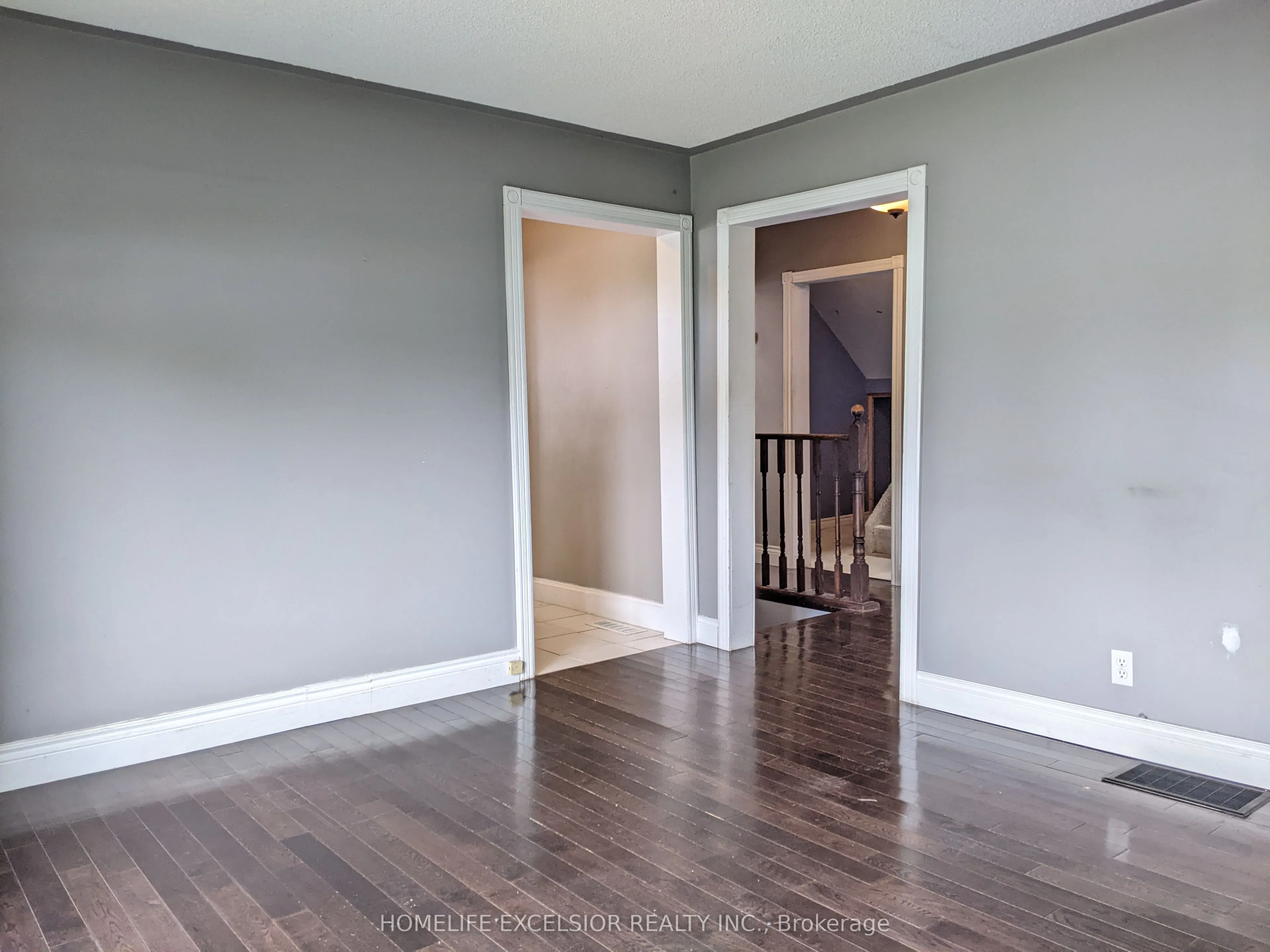 1478 Simcoe Street N