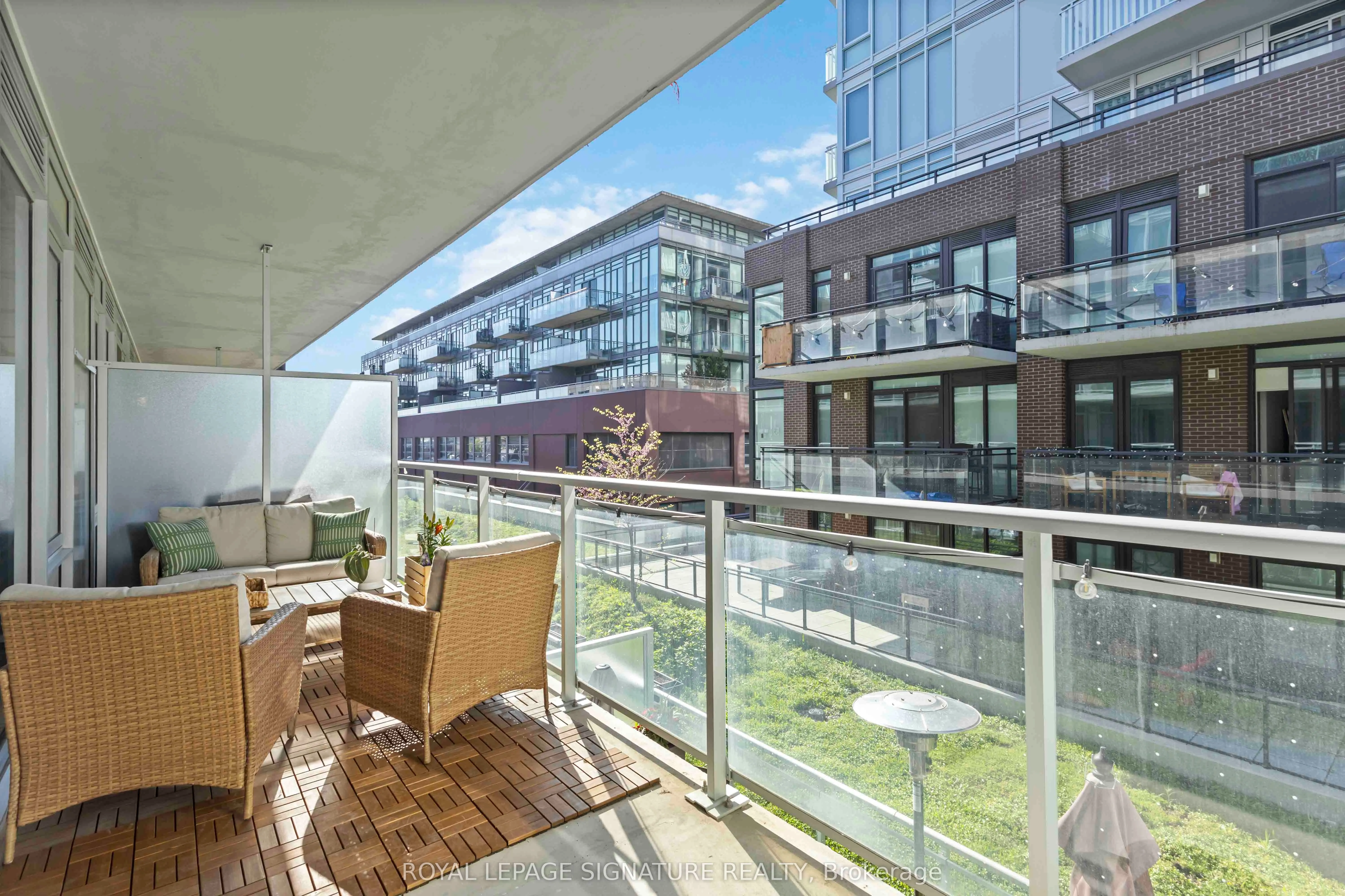 665 Queen Street E, #313